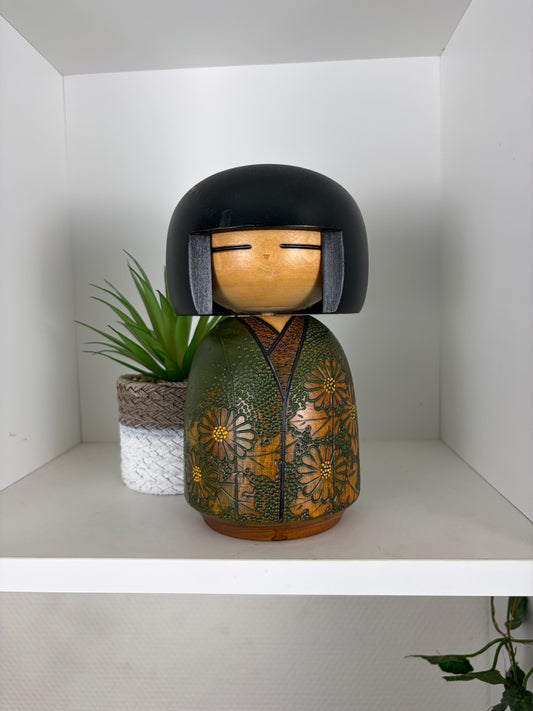 Vintage Gumma kokeshi by Kisaku