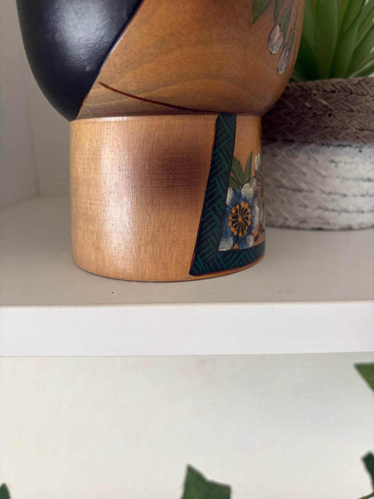 Rare vintage Sosaku kokeshi by Sato Suigai (1920-)