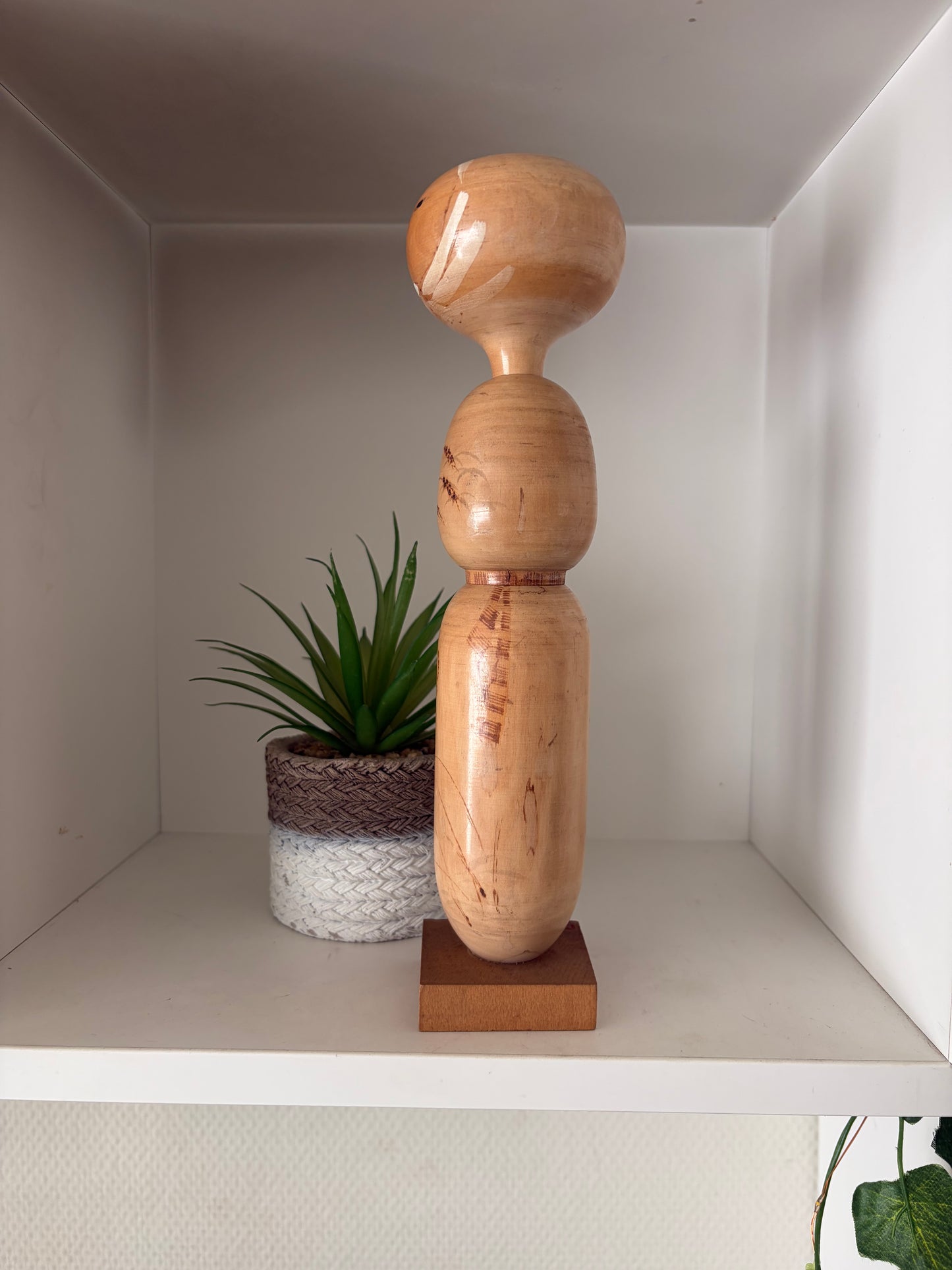 Vintage Sosaku kokeshi by Kishi Sadao