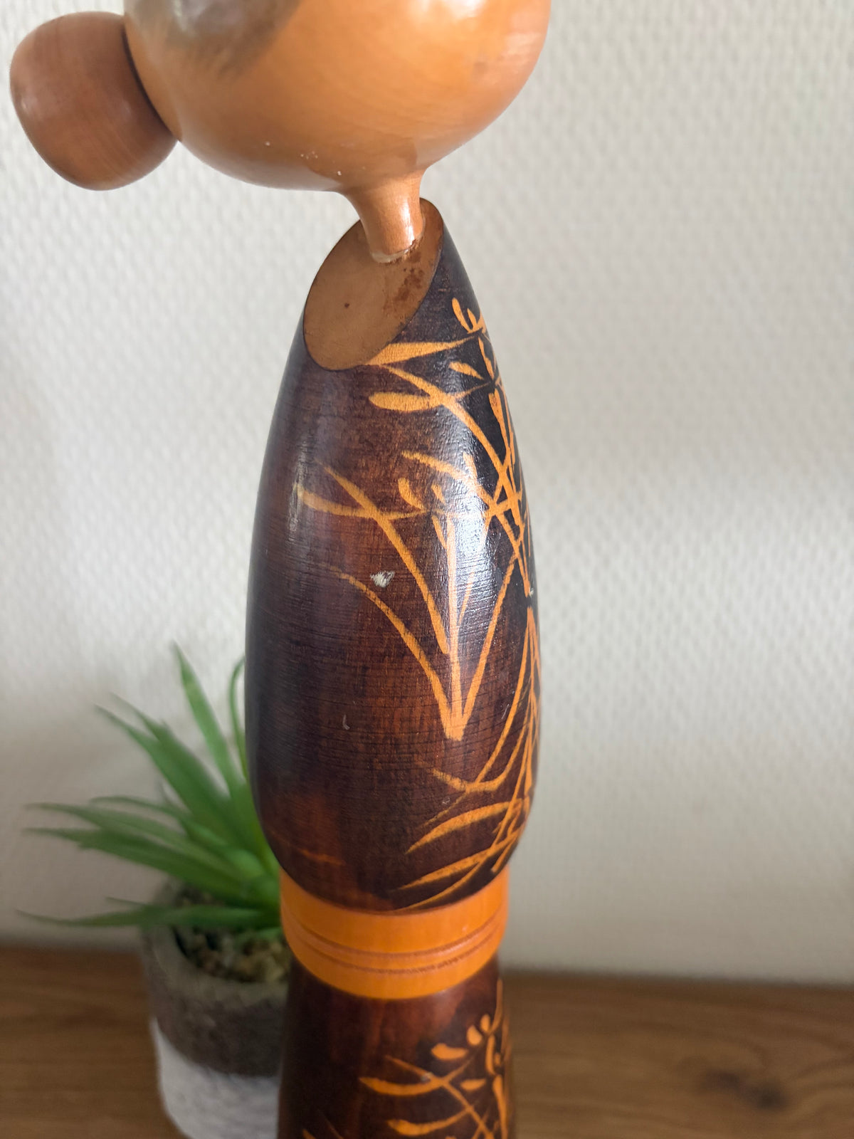 Vintage Sosaku kokeshi by Sato Suigai (1920-)