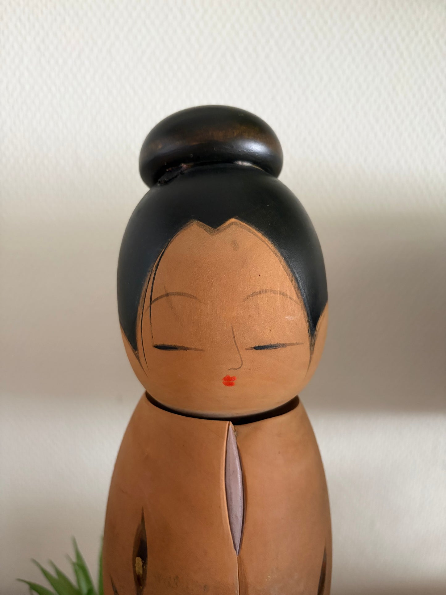 Exclusive vintage Sosaku kokeshi by Aoki Ryoka (1931-)