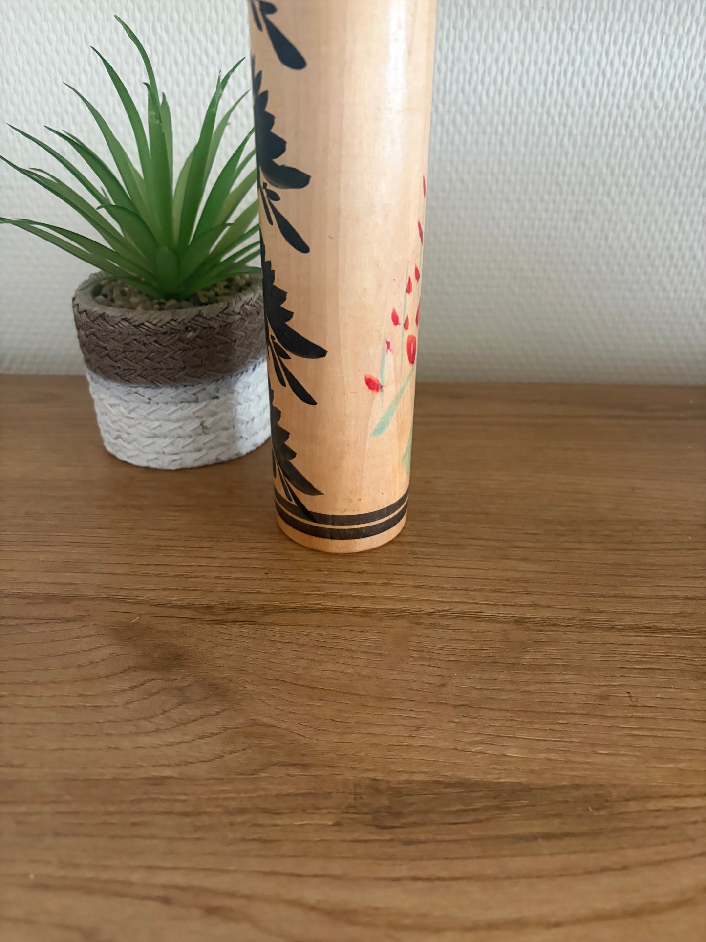 Vintage Monochrome Togatta kokeshi by Sato Fumio