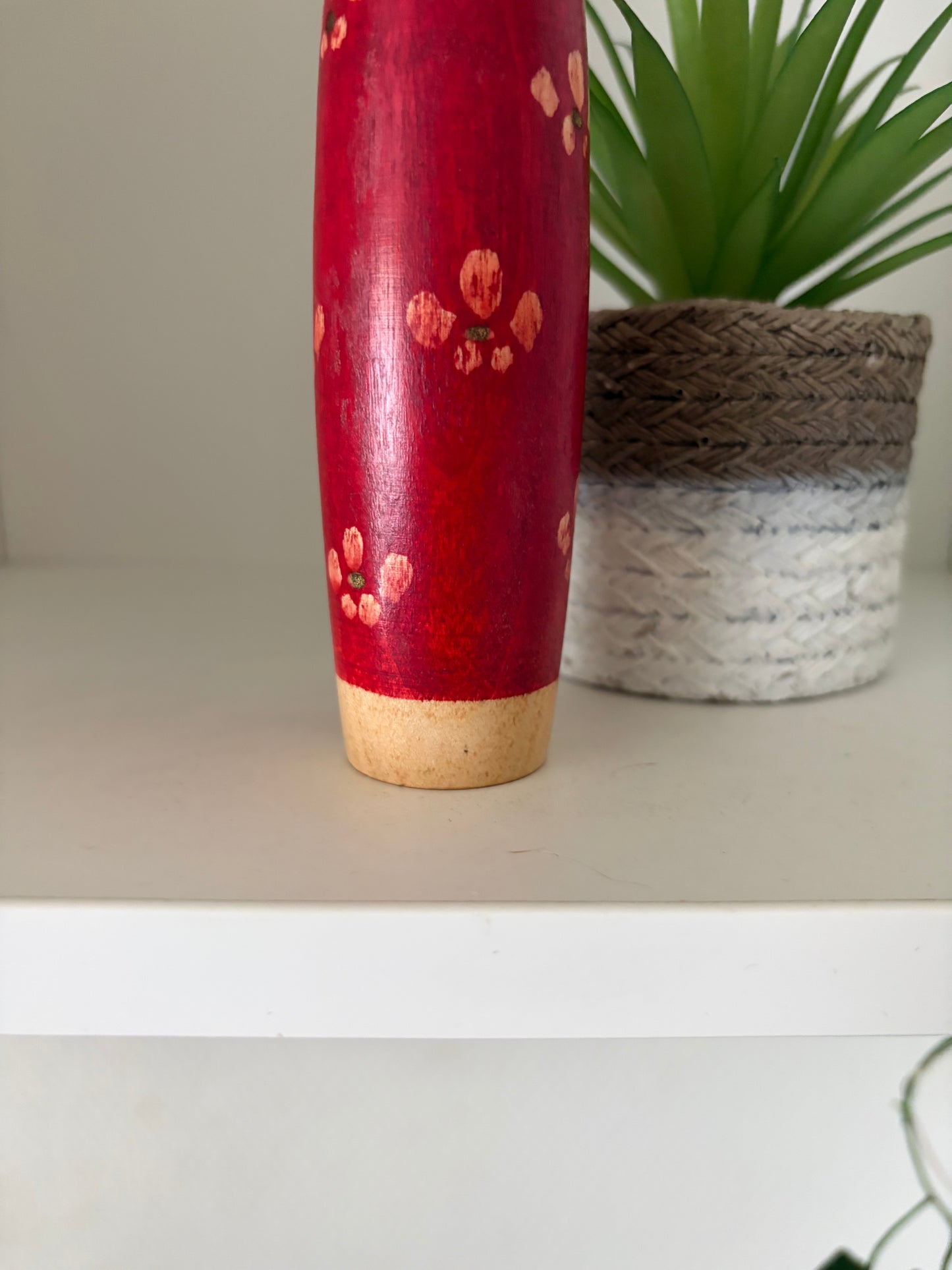 Rare vintage Sosaku kokeshi by Takahashi Hashime (1918-2002)