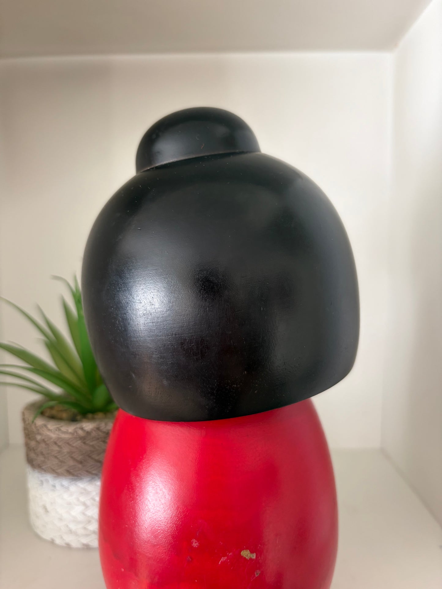 Vintage chunky Gumma kokeshi by Hajime Miyashita (1940-)