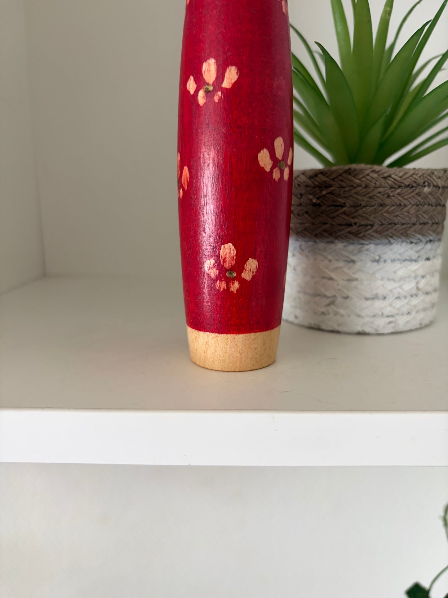 Rare vintage Sosaku kokeshi by Takahashi Hashime (1918-2002)