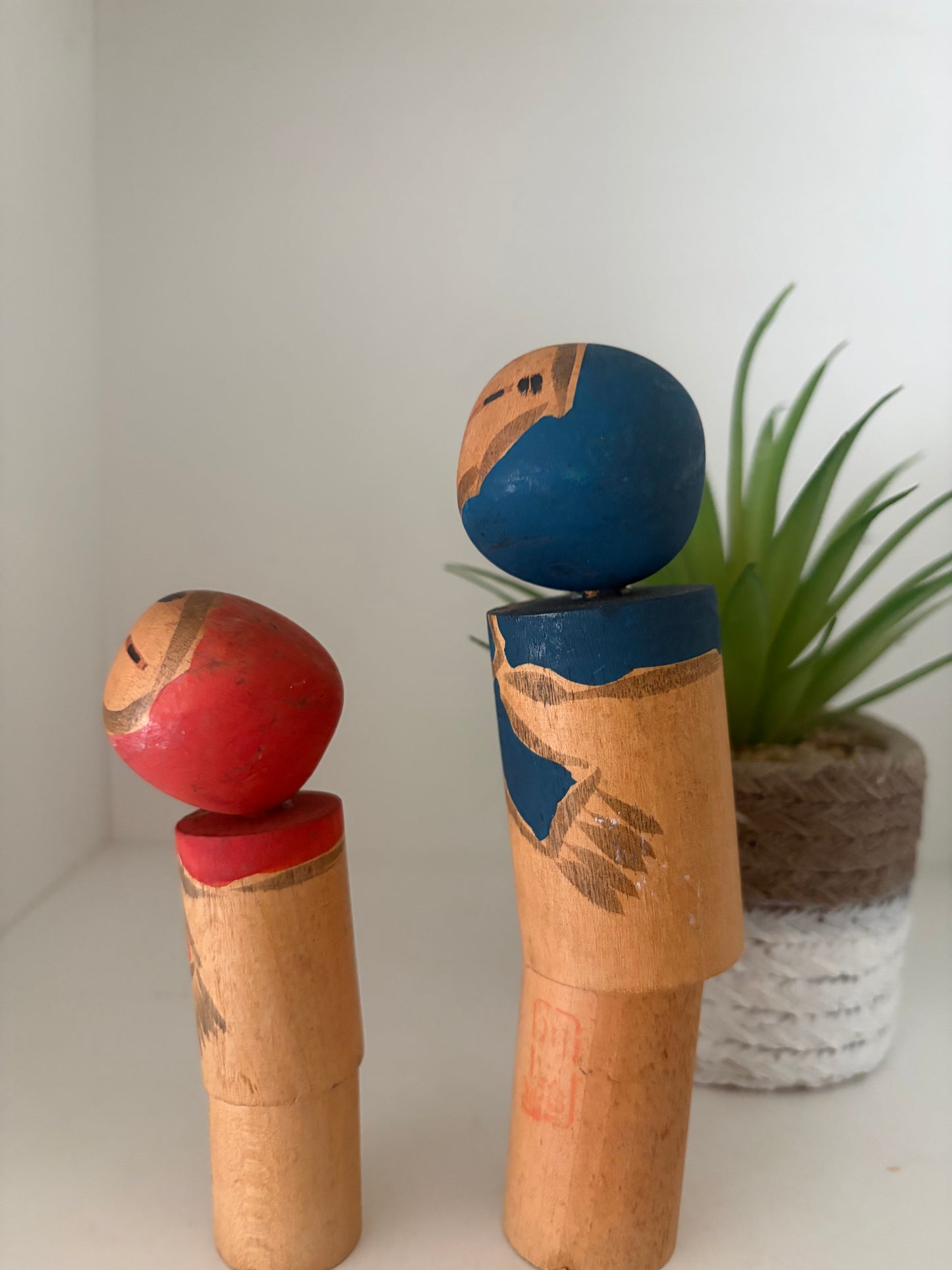 Vintage Mother and Child kokeshi by Kiyohara Takao
