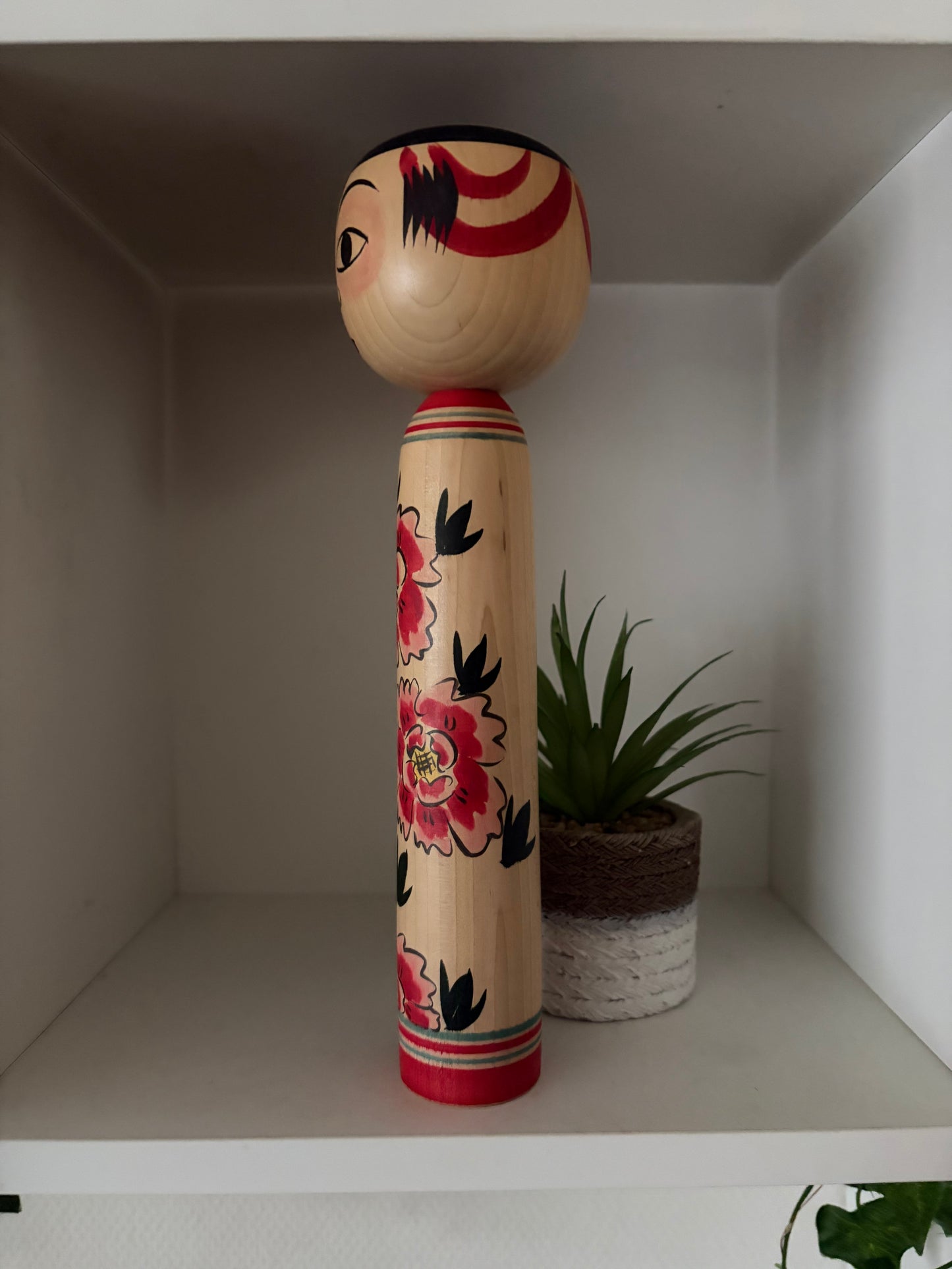 Rare Nakanosawa kokeshi by Honda Hiroshi（1934～2011）