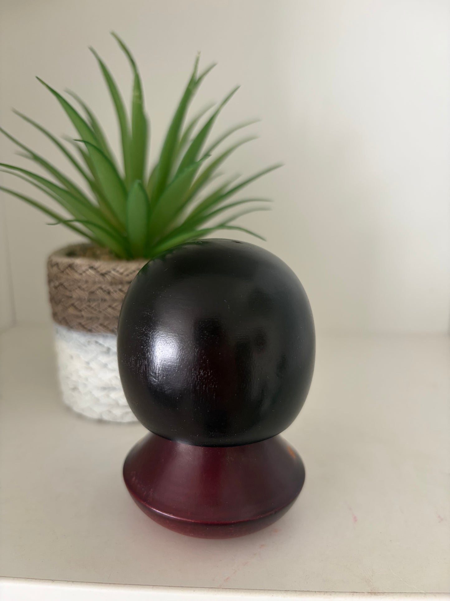 Vintage Sosaku kokeshi by Aoki Ryoka (1931-)