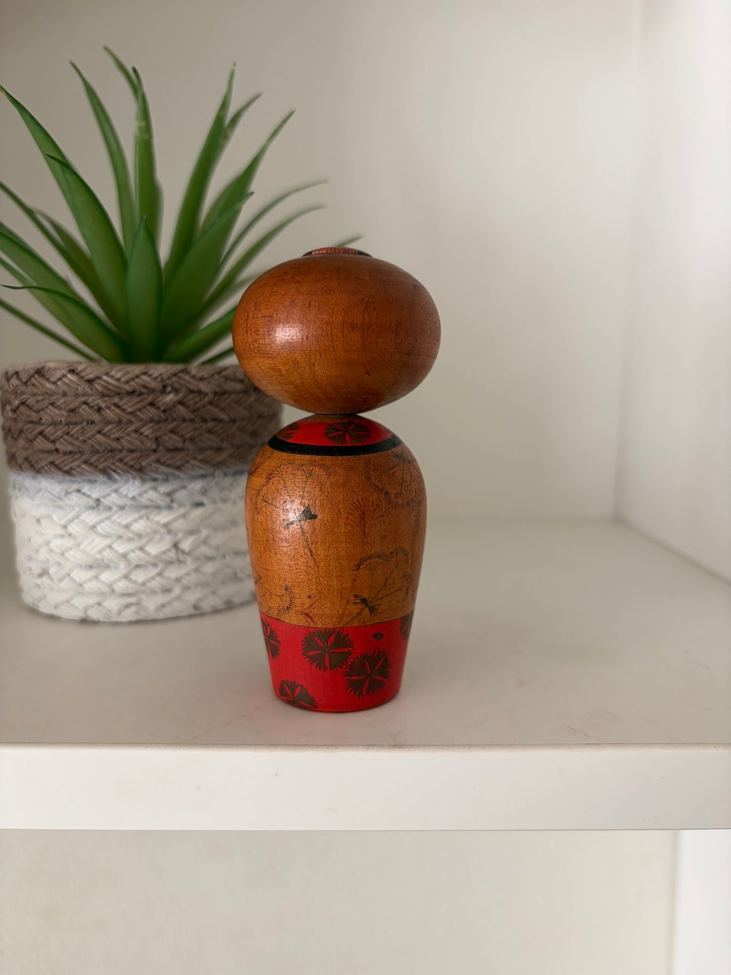 Exclusive Kijiyama kokeshi made by Takano Yohachi (1907-1994)