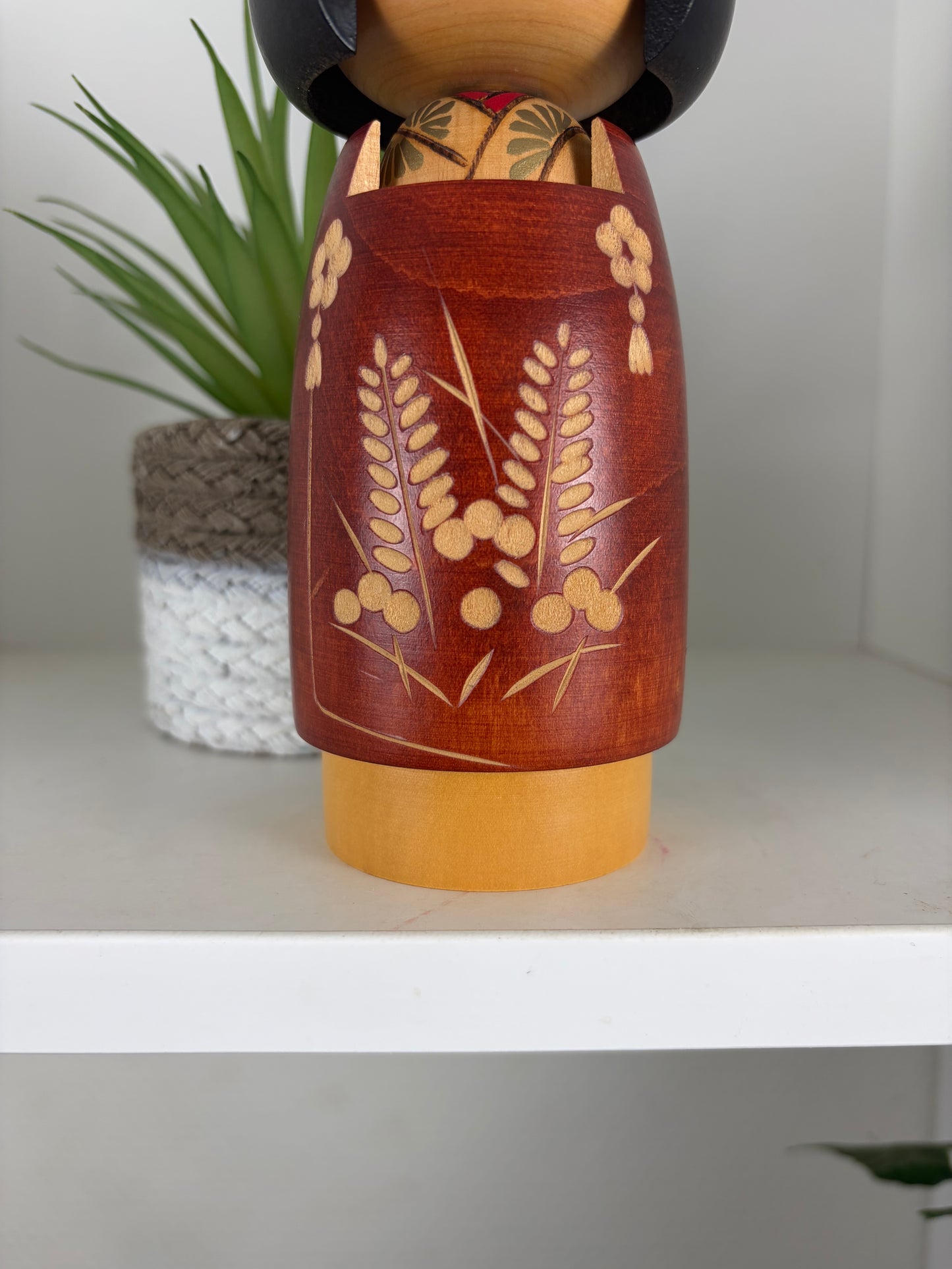 Vintage Sosaku kokeshi by Sato Suigai (1920-)