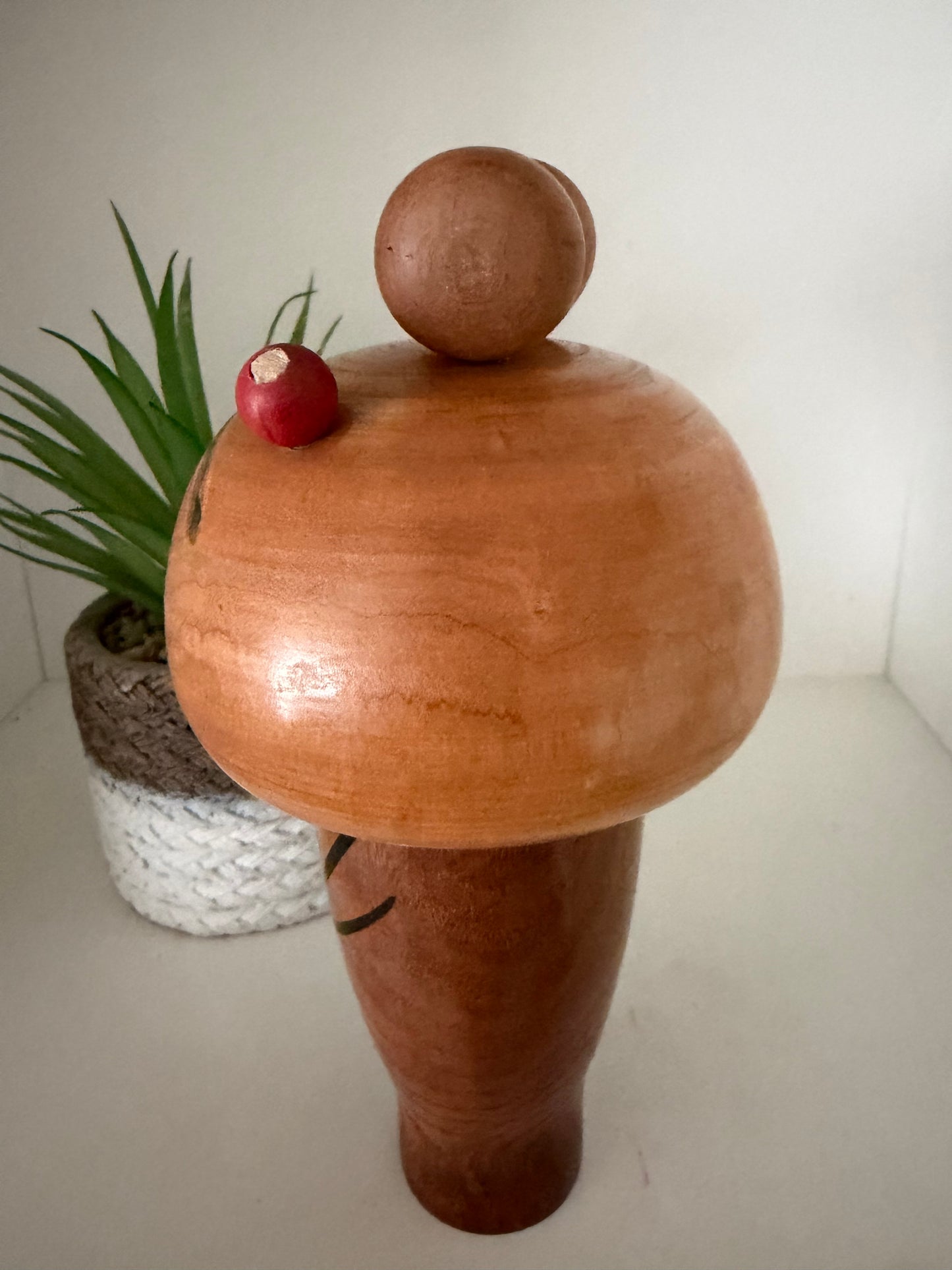 Rare vintage Sosaku kokeshi by Ishida Kanji