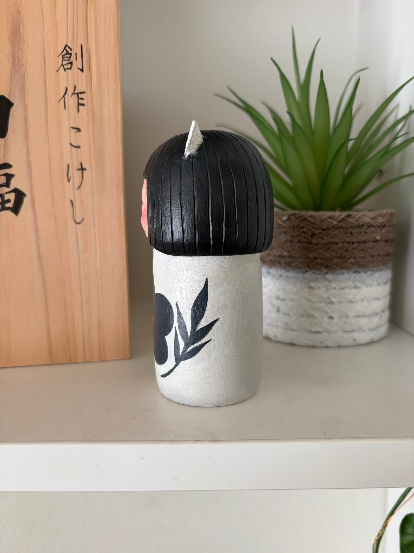 Exclusive one off a kind kokeshi by Nagisa Hirano!