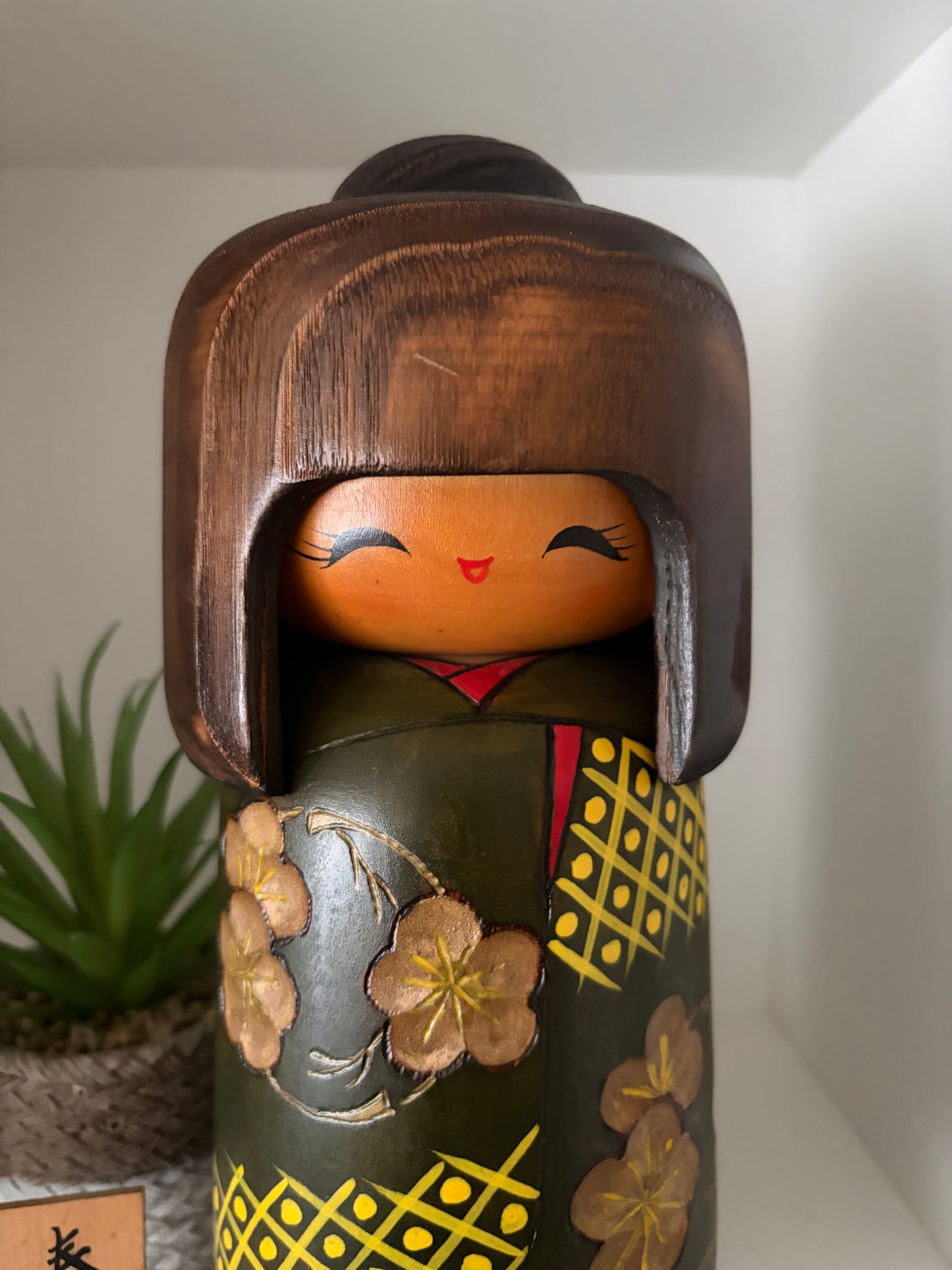 Rare vintage Sosaku kokeshi by Aramaki Kyoho