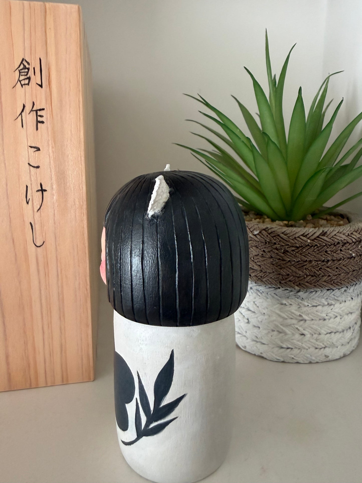 Exclusive one off a kind kokeshi by Nagisa Hirano!