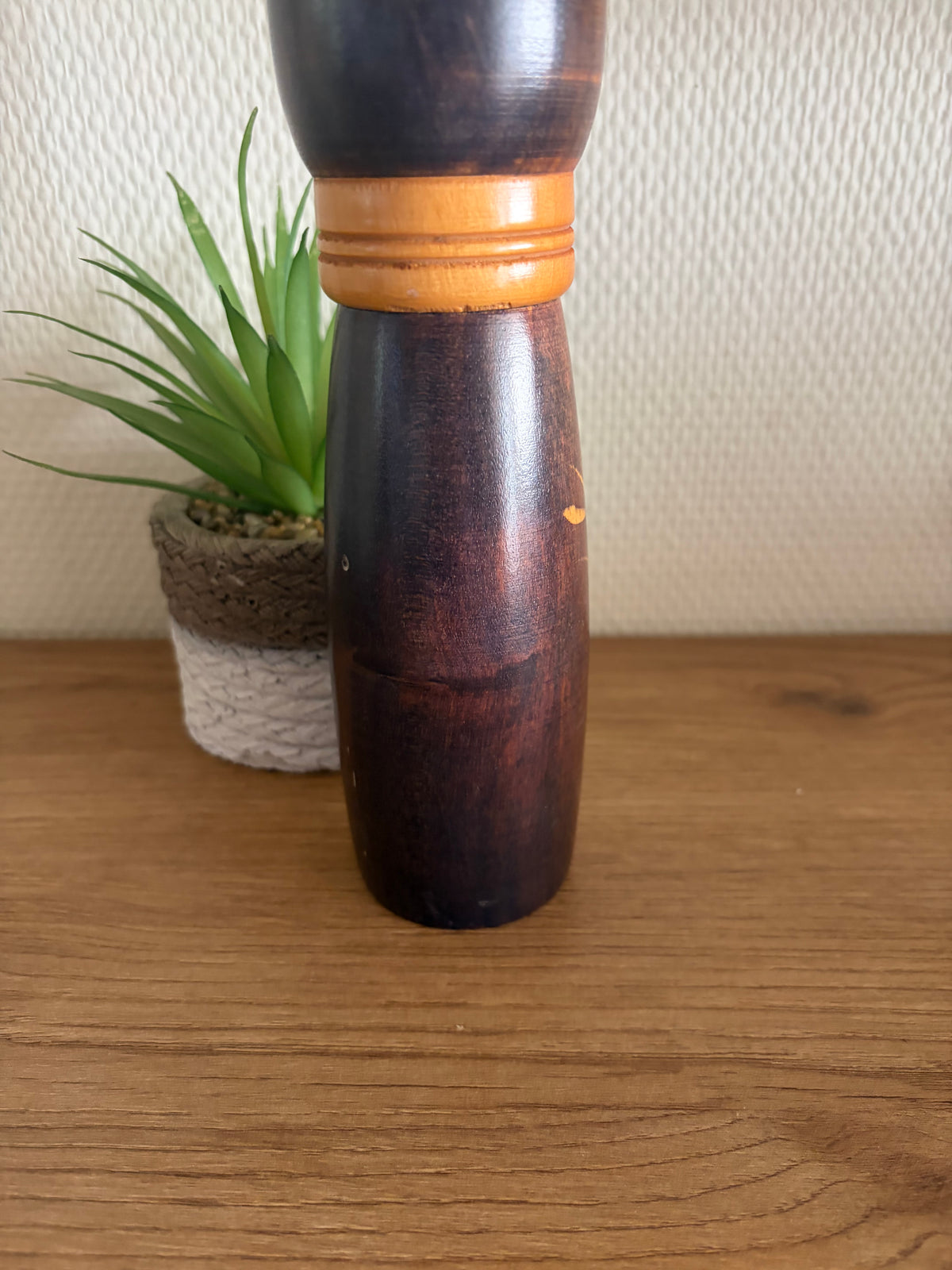 Vintage Sosaku kokeshi by Sato Suigai (1920-)