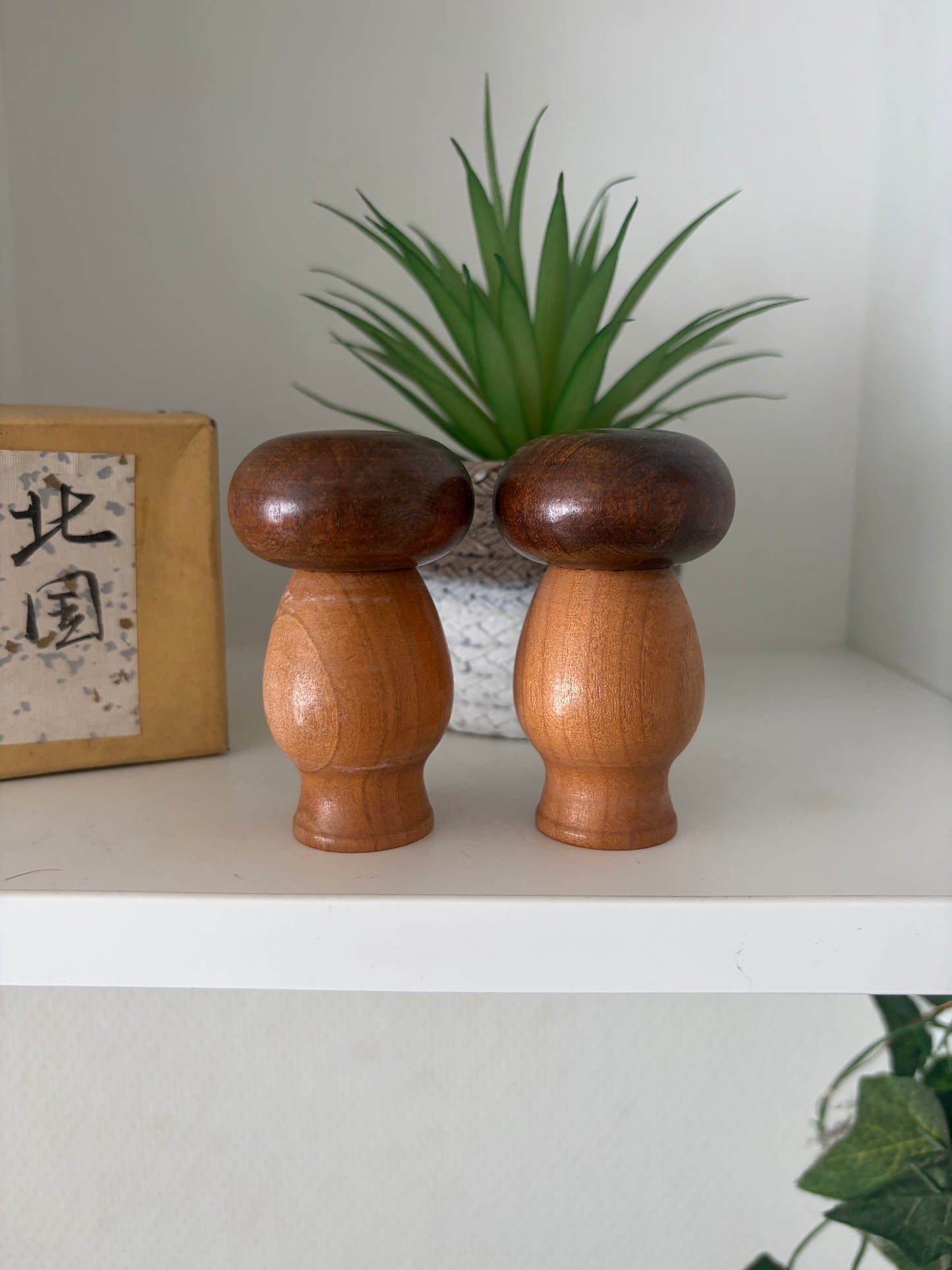 Vintage set Sosaku kokeshi by Kato Masami (1925-)