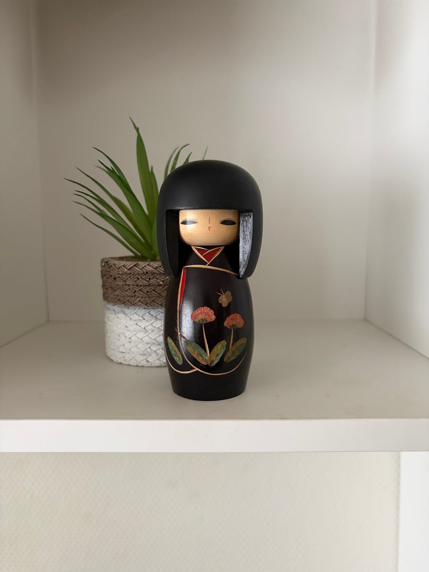 Vintage Gumma Kokeshi by Miyagawa Kunio (1933-)