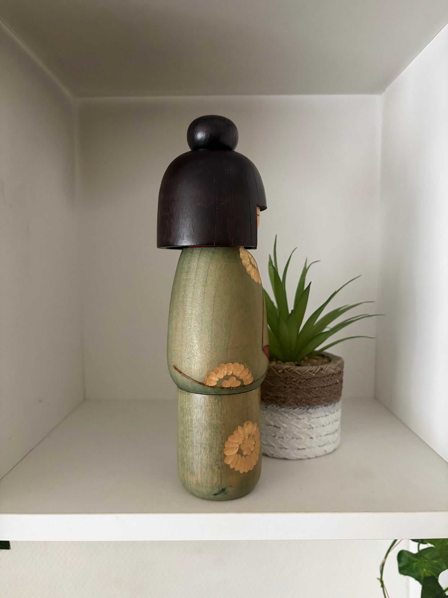 Vintage Gumma Kokeshi By Kazuo Takamizawa (1927-)