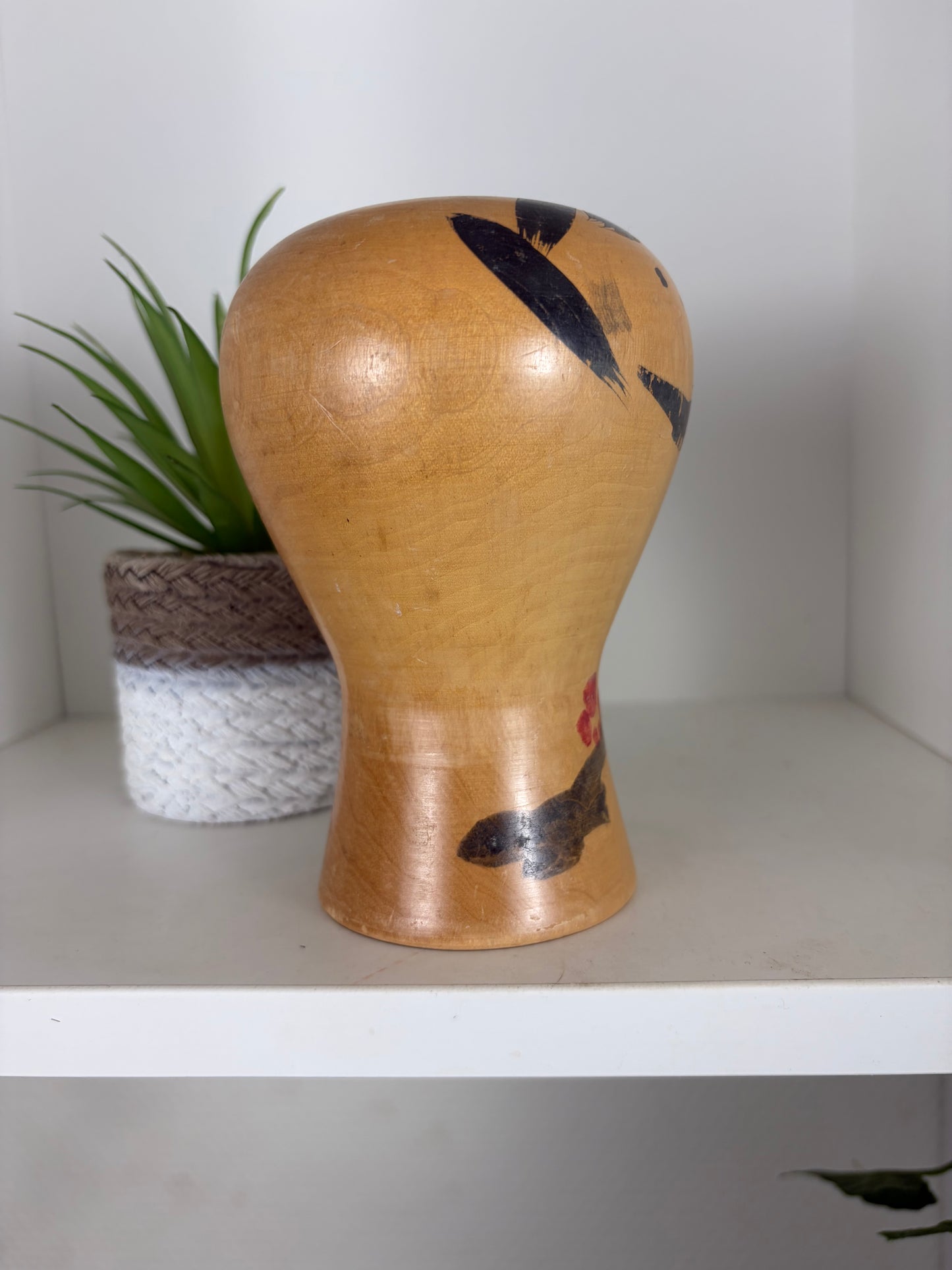 Vintage Sosaku kokeshi by Kiyohara Takao (1916-)