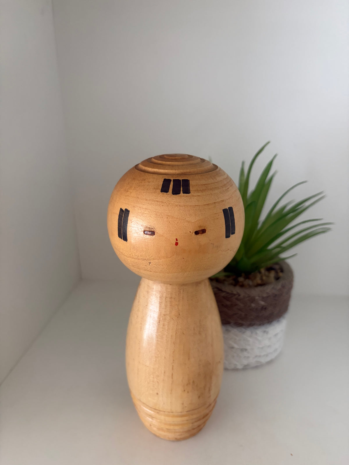 Rare vintage Sosaku kokeshi by Shido Shozan (1932-1995)