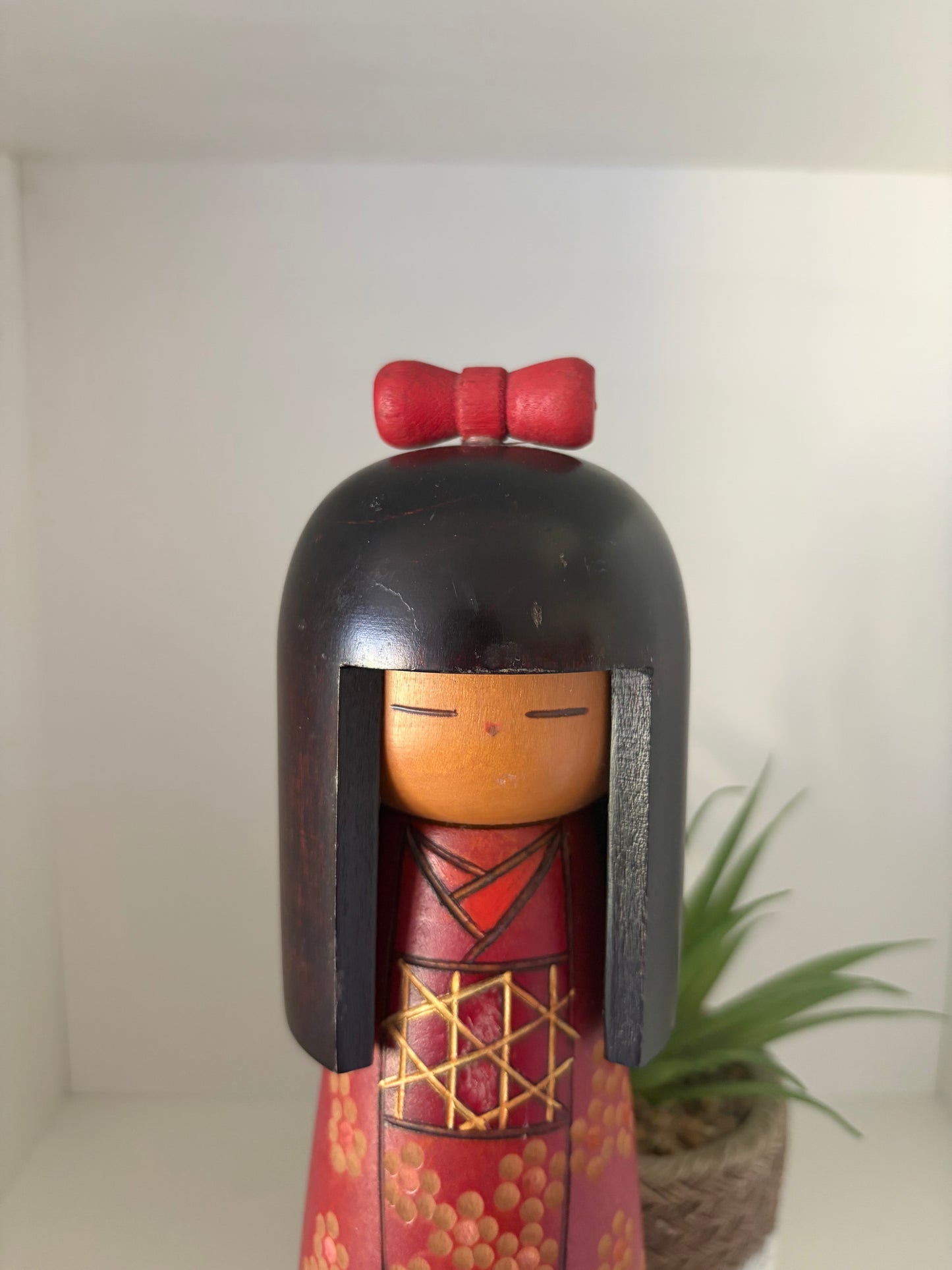 Vintage Gumma kokeshi by Kazuo Takamizawa (1927-)