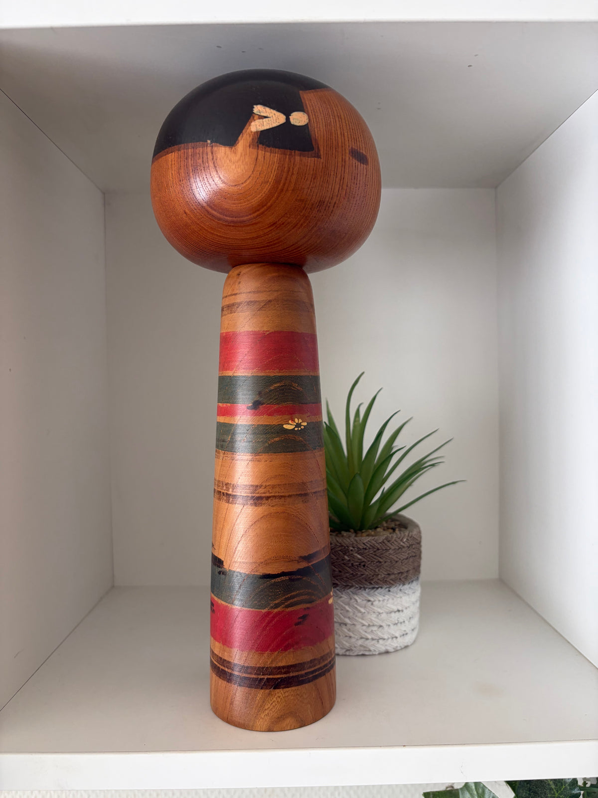 Vintage Sosaku kokeshi by Sanpei Yamakawa (1926-2012)