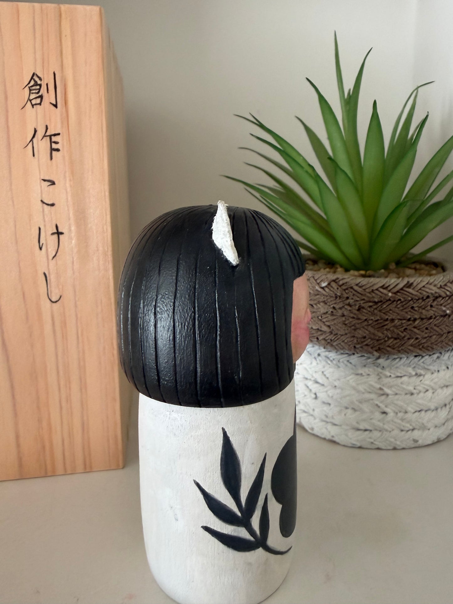 Exclusive one off a kind kokeshi by Nagisa Hirano!