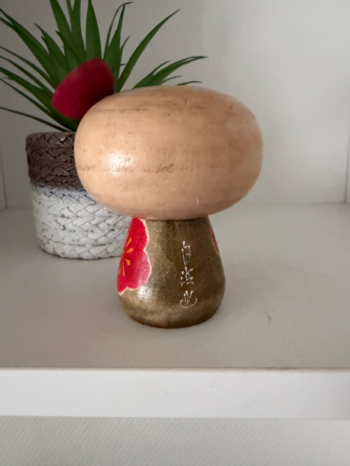 Cute vintage Sosaku kokeshi
