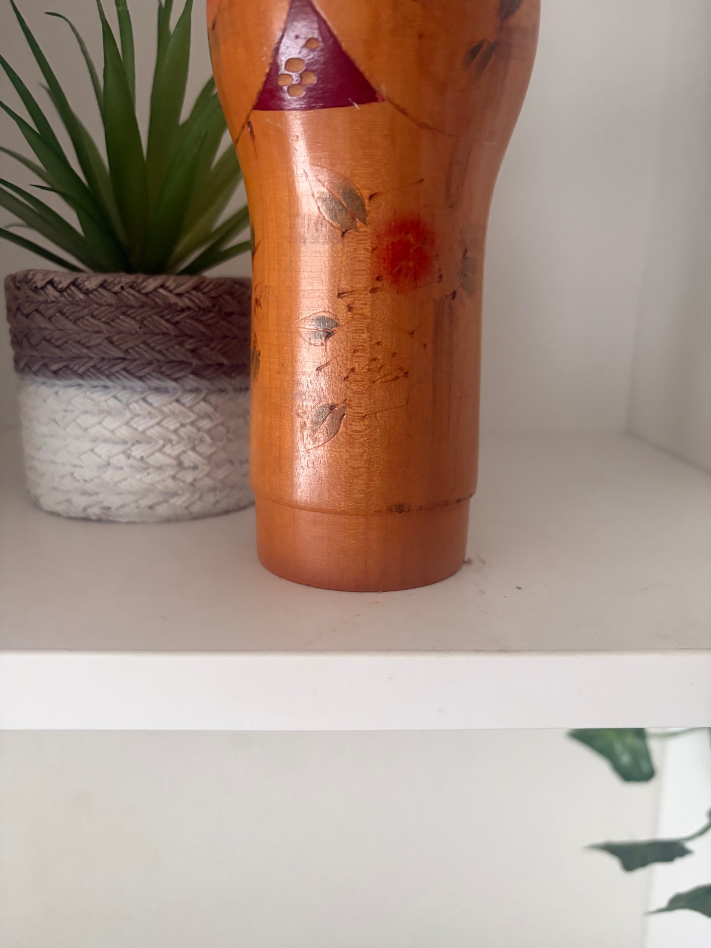 Vintage Sosaku kokeshi by Kishi Sadao (1932-1998)