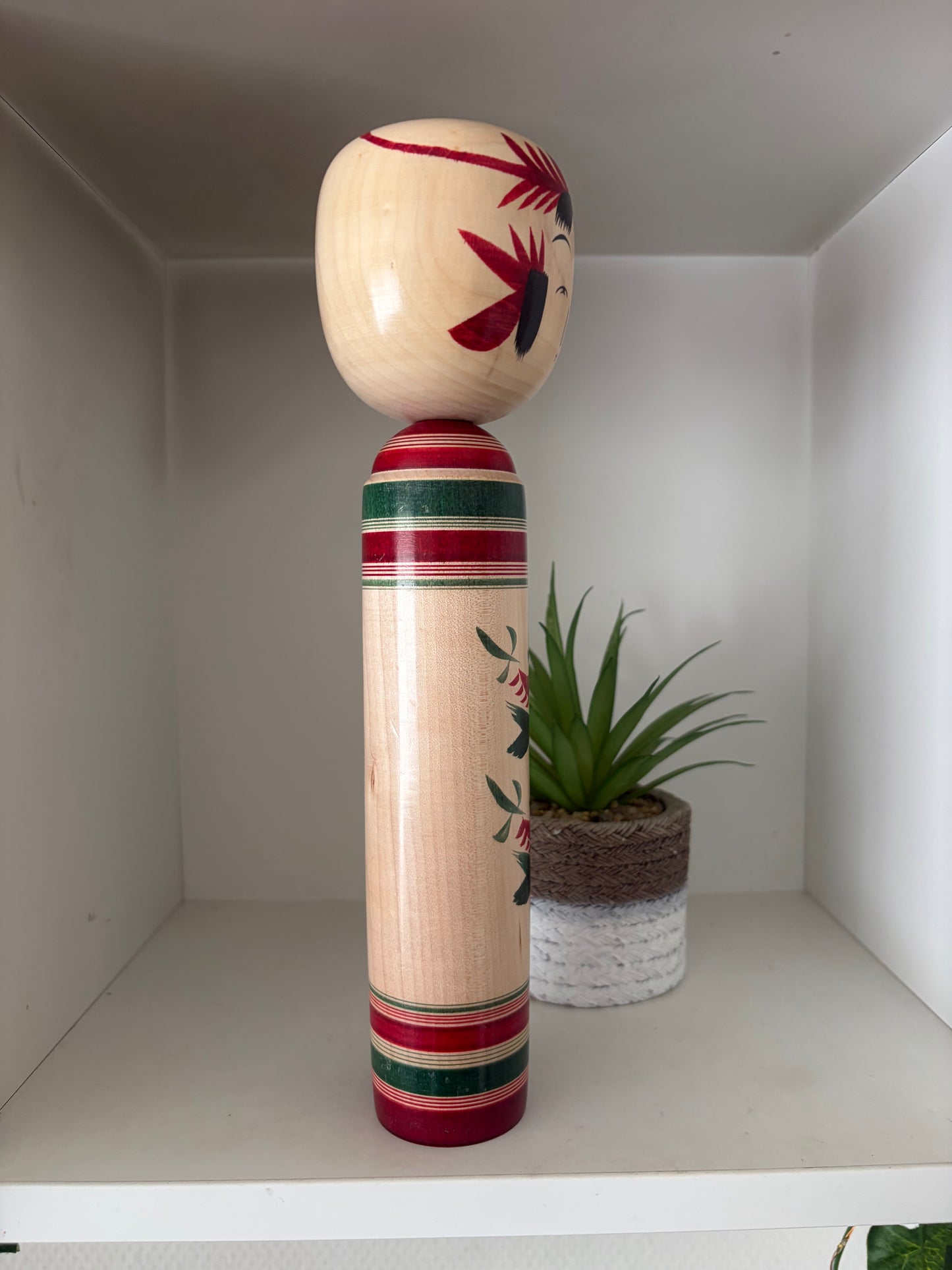 Vintage traditional Yamagata - Sakunami kei kokeshi by Kano Yasushi (1921- 2010)