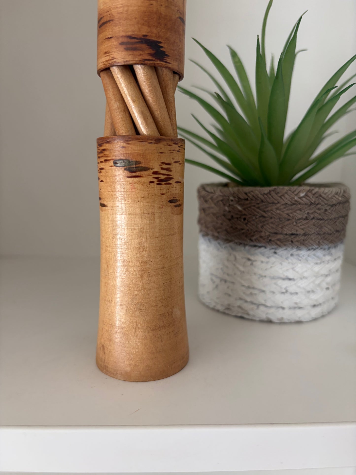 Vintage Sosaku kokeshi by Ryoichi