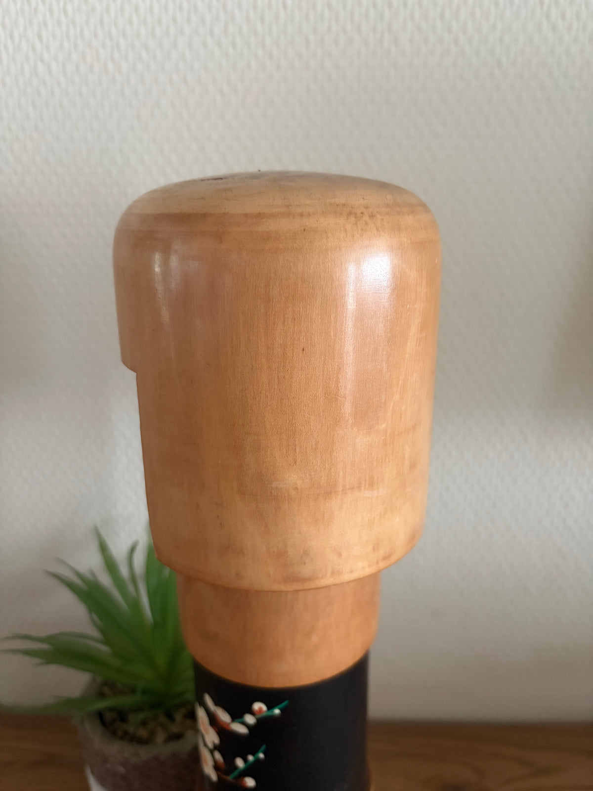Vintage Gumma kokeshi by Sogen Departement store - Big version