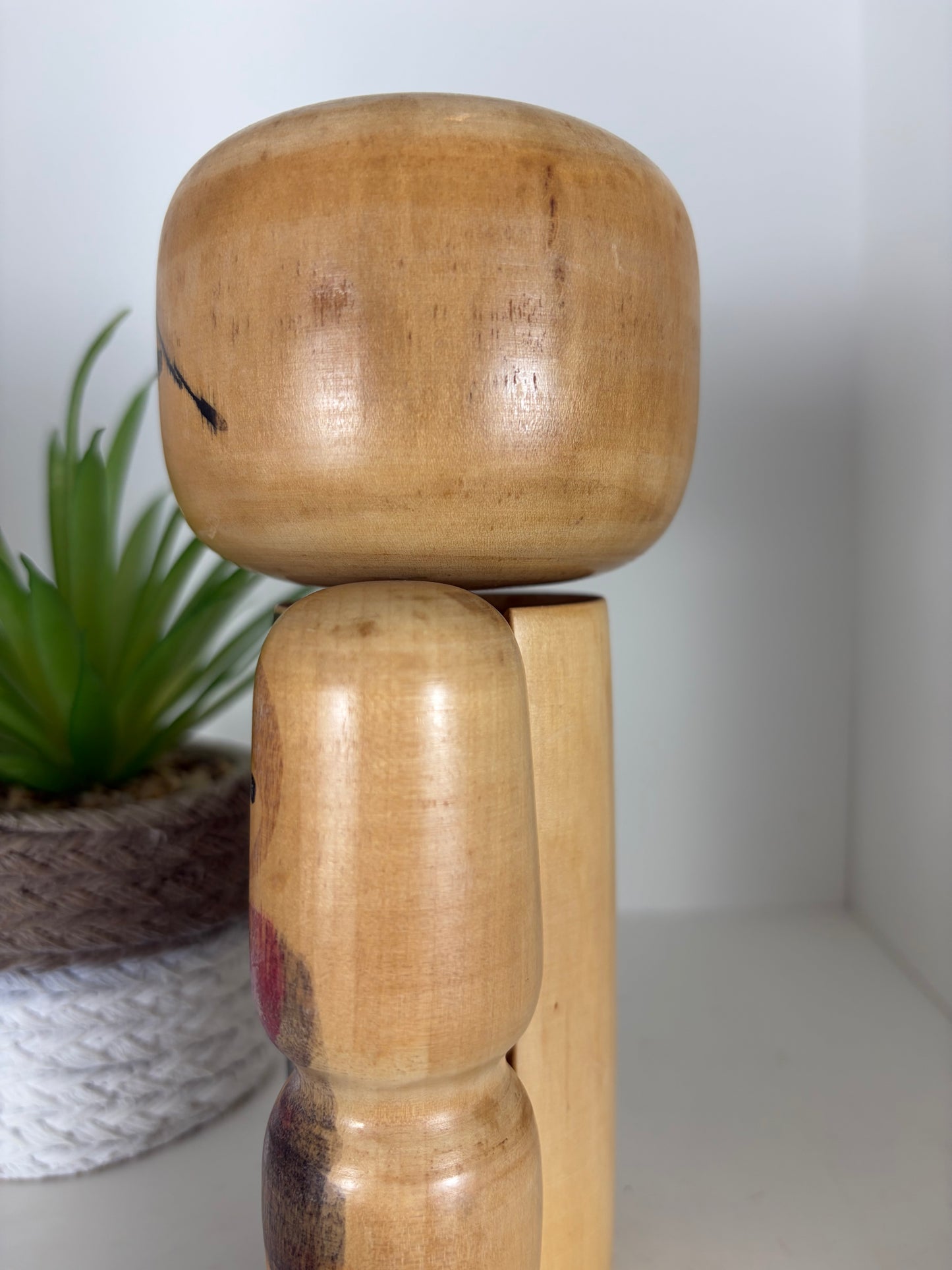 Rare Vintage Creative Kokeshi by renowned artisan Ikuyoshi Yokozuka - Mother and child
