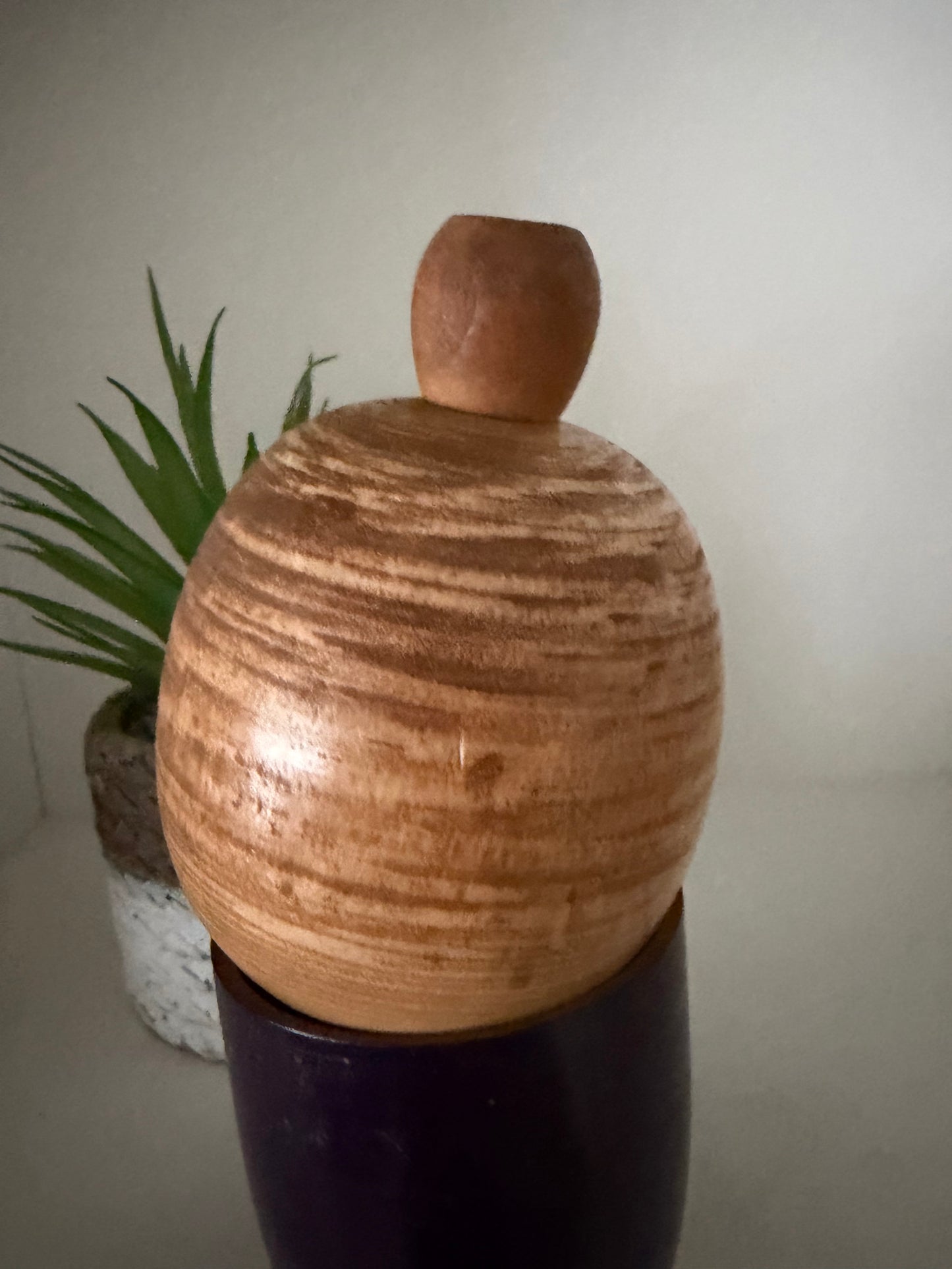 Vintage Sosaku kokeshi by Sato Suigai (1920-)
