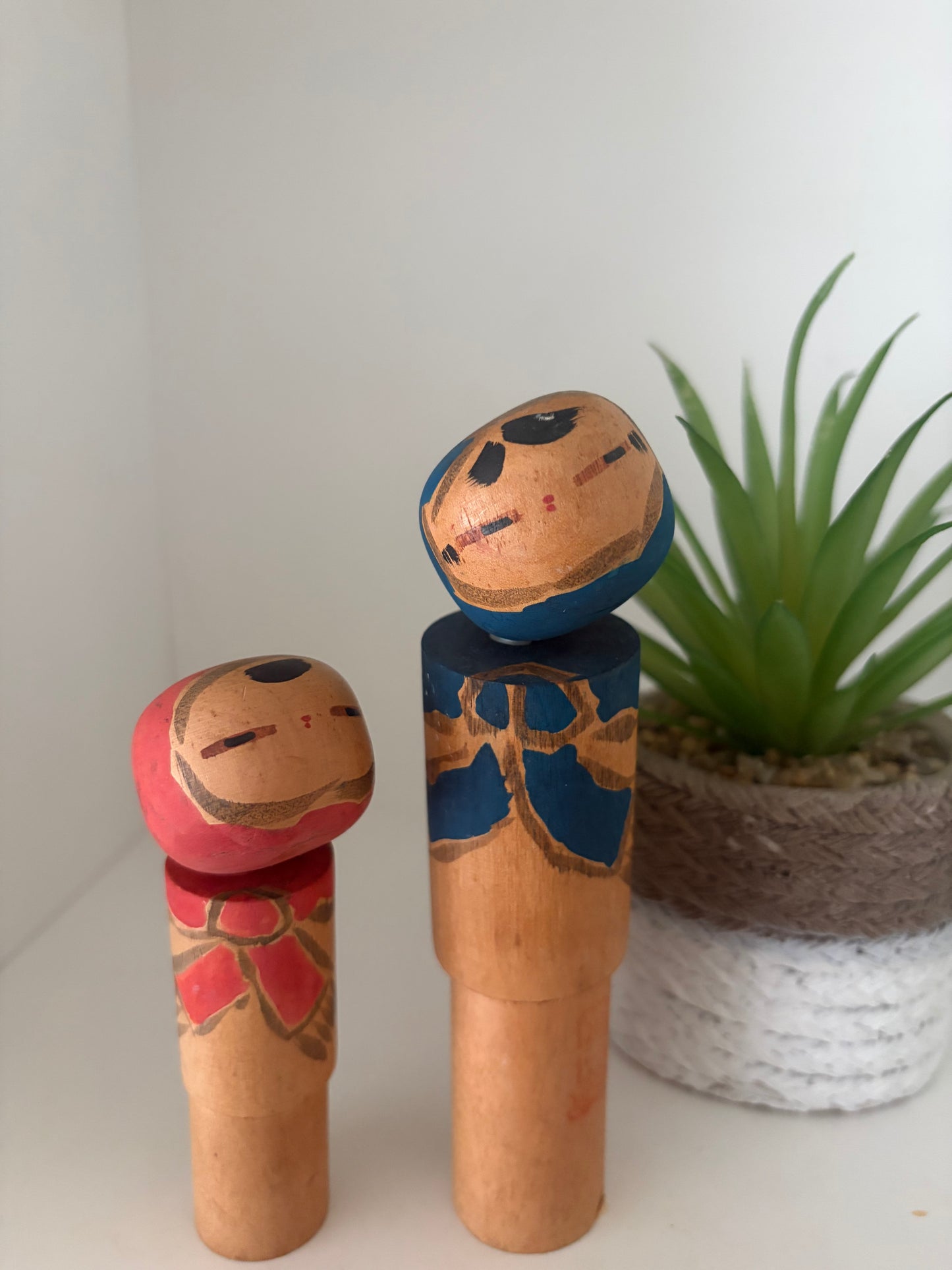Vintage Mother and Child kokeshi by Kiyohara Takao