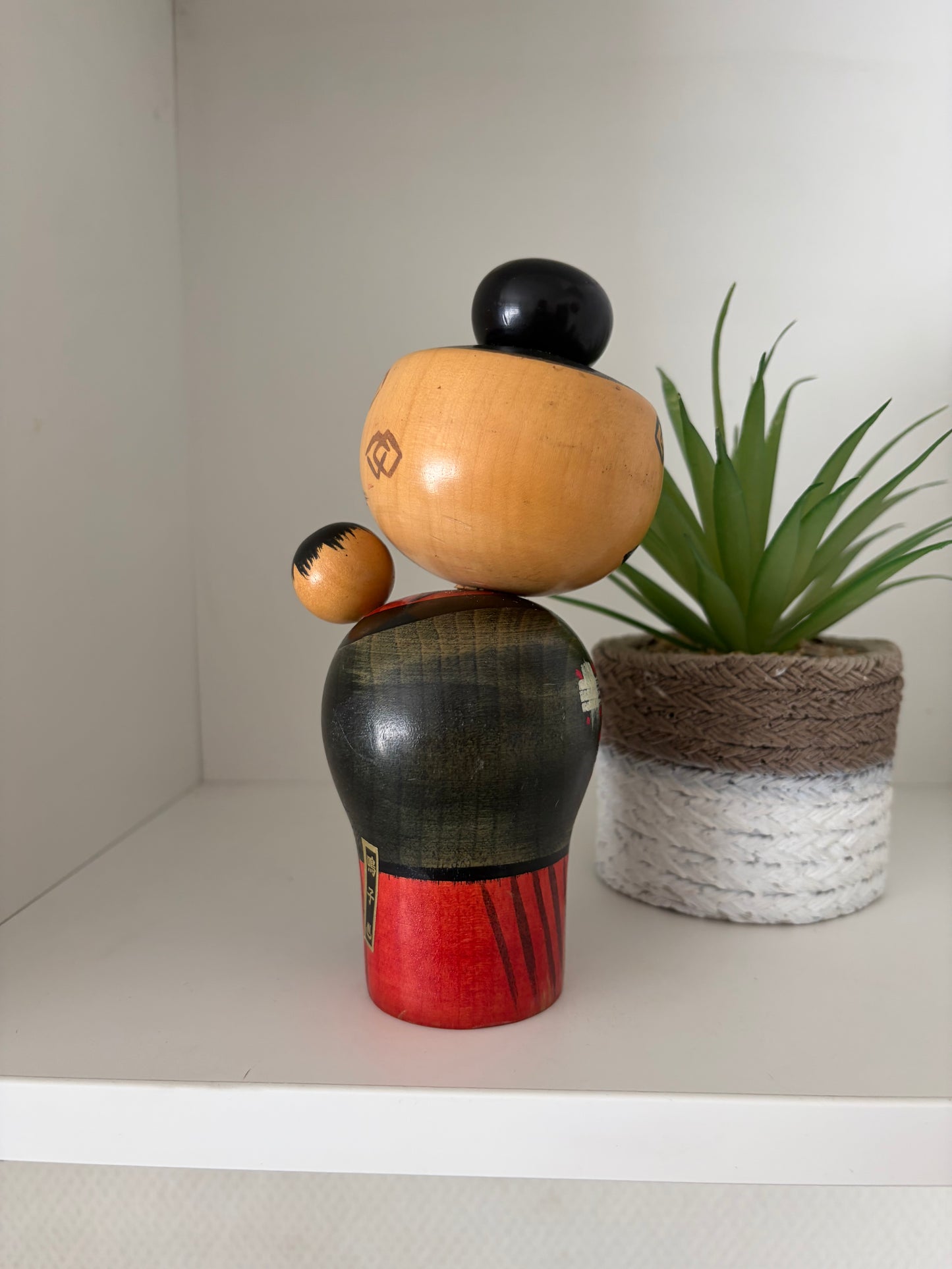 Vintage Creative kokeshi by Hajime Miyashita(1940-)
