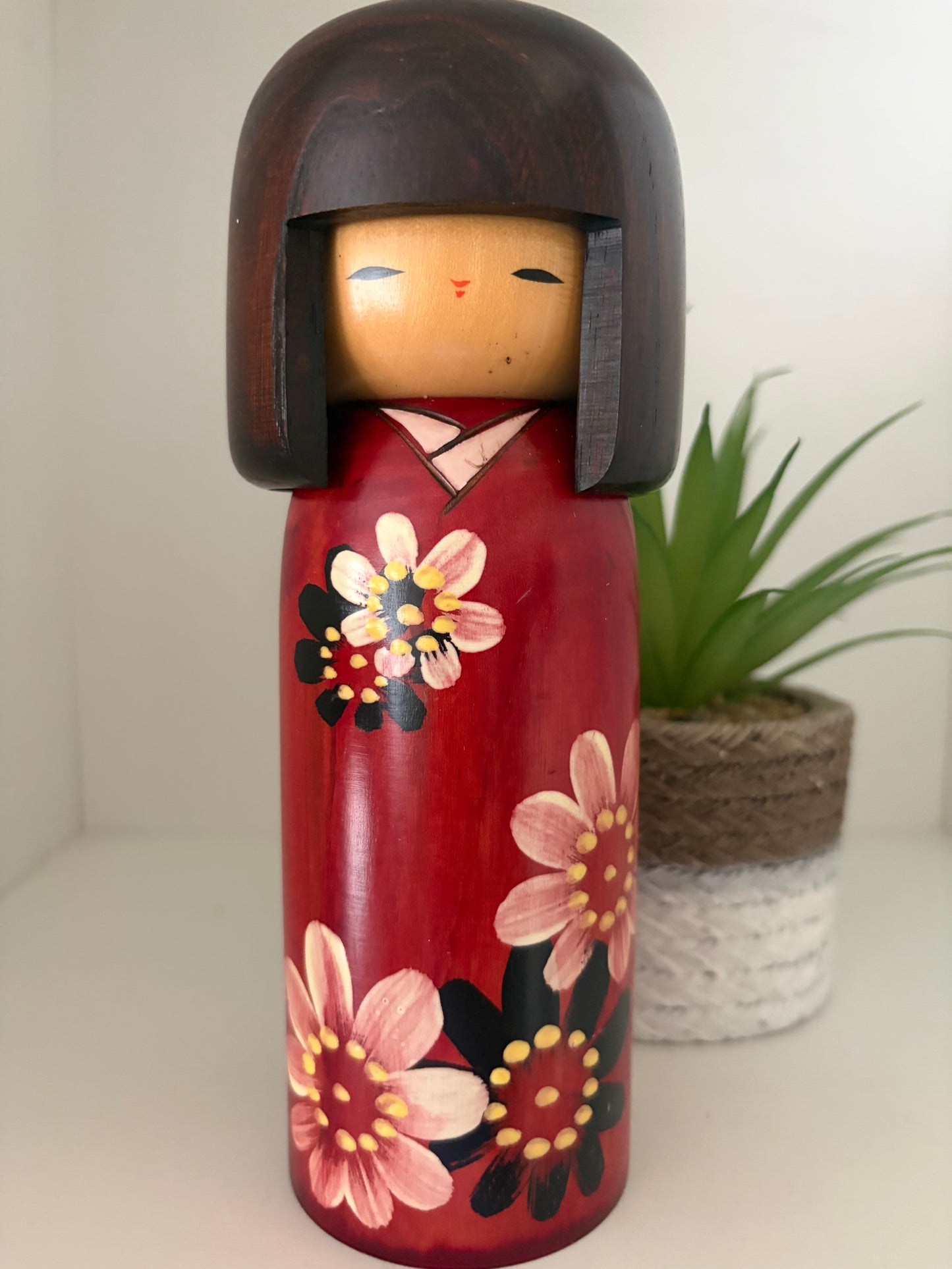 Vintage Gumma kokeshi by Usaburo