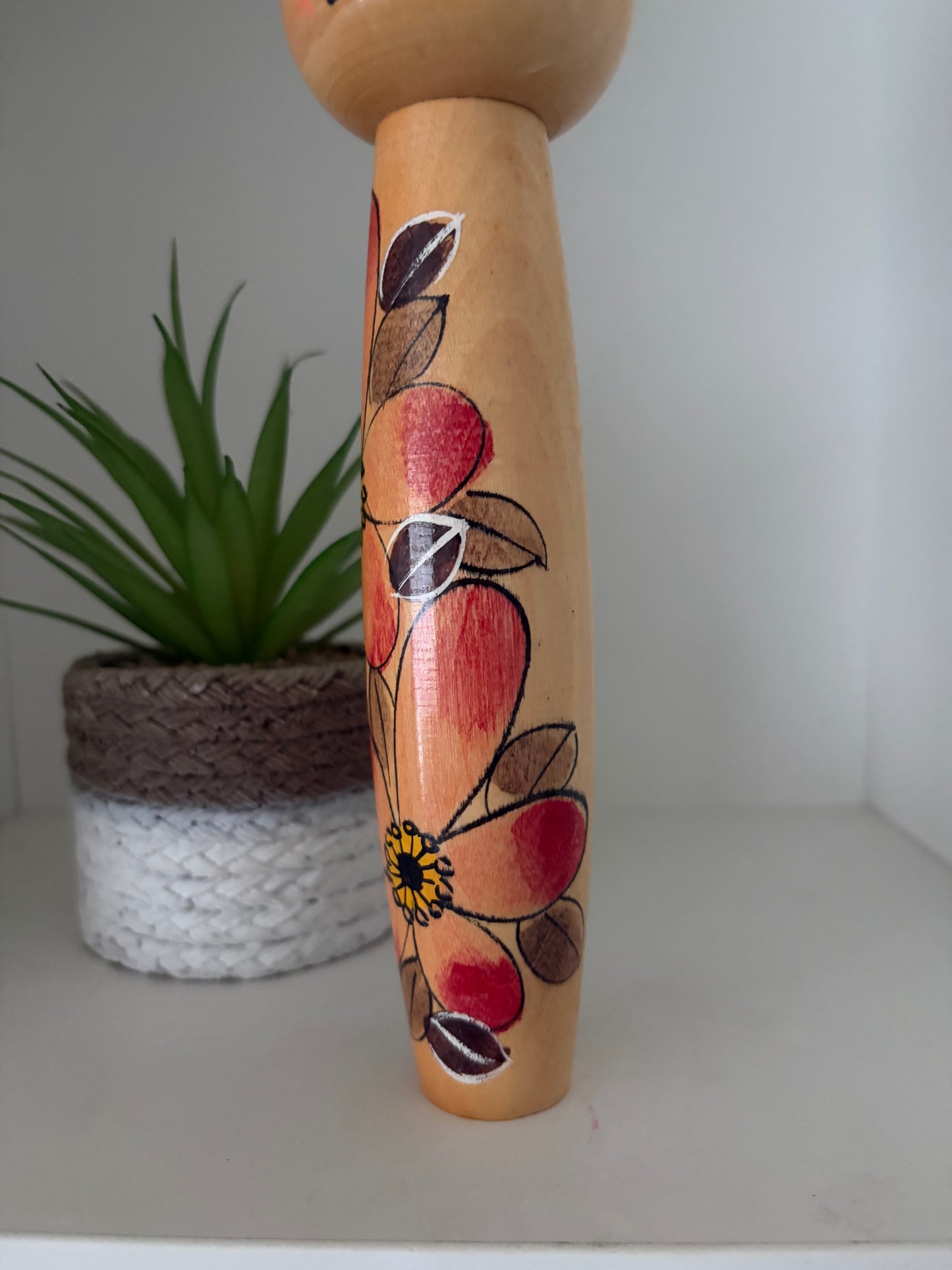 Vintage Sosaku kokeshi by Yajima Suihou (1915-)