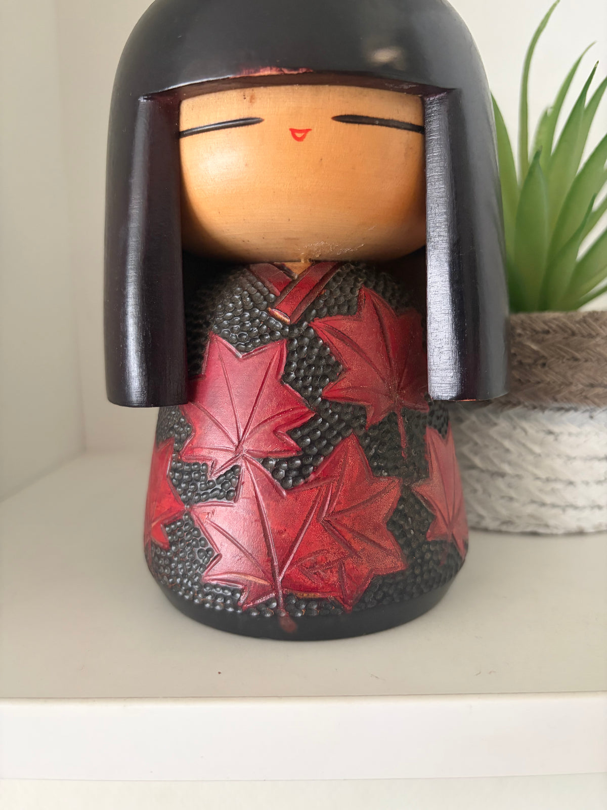 Vintage Gumma kokeshi by Sumitani Kohji