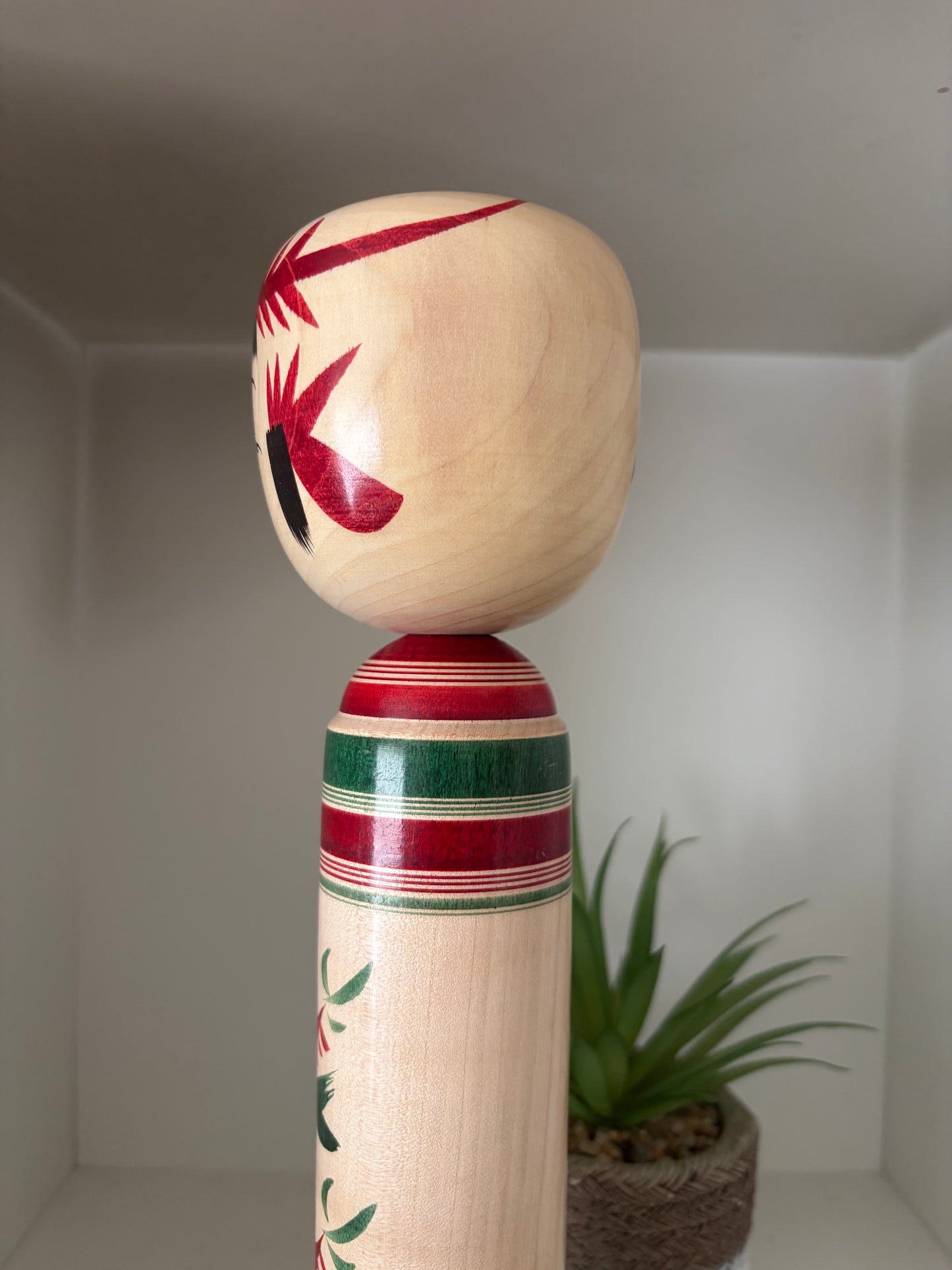 Vintage traditional Yamagata - Sakunami kei kokeshi by Kano Yasushi (1921- 2010)