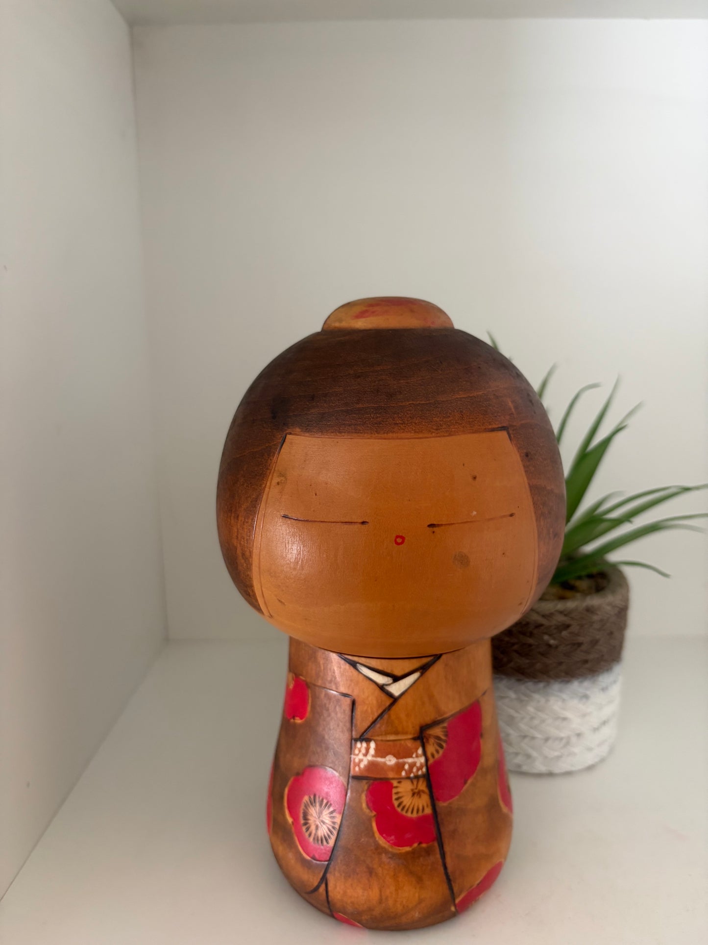 Rare vintage Sosaku kokeshi by Toa Sekiguchi (1942-)