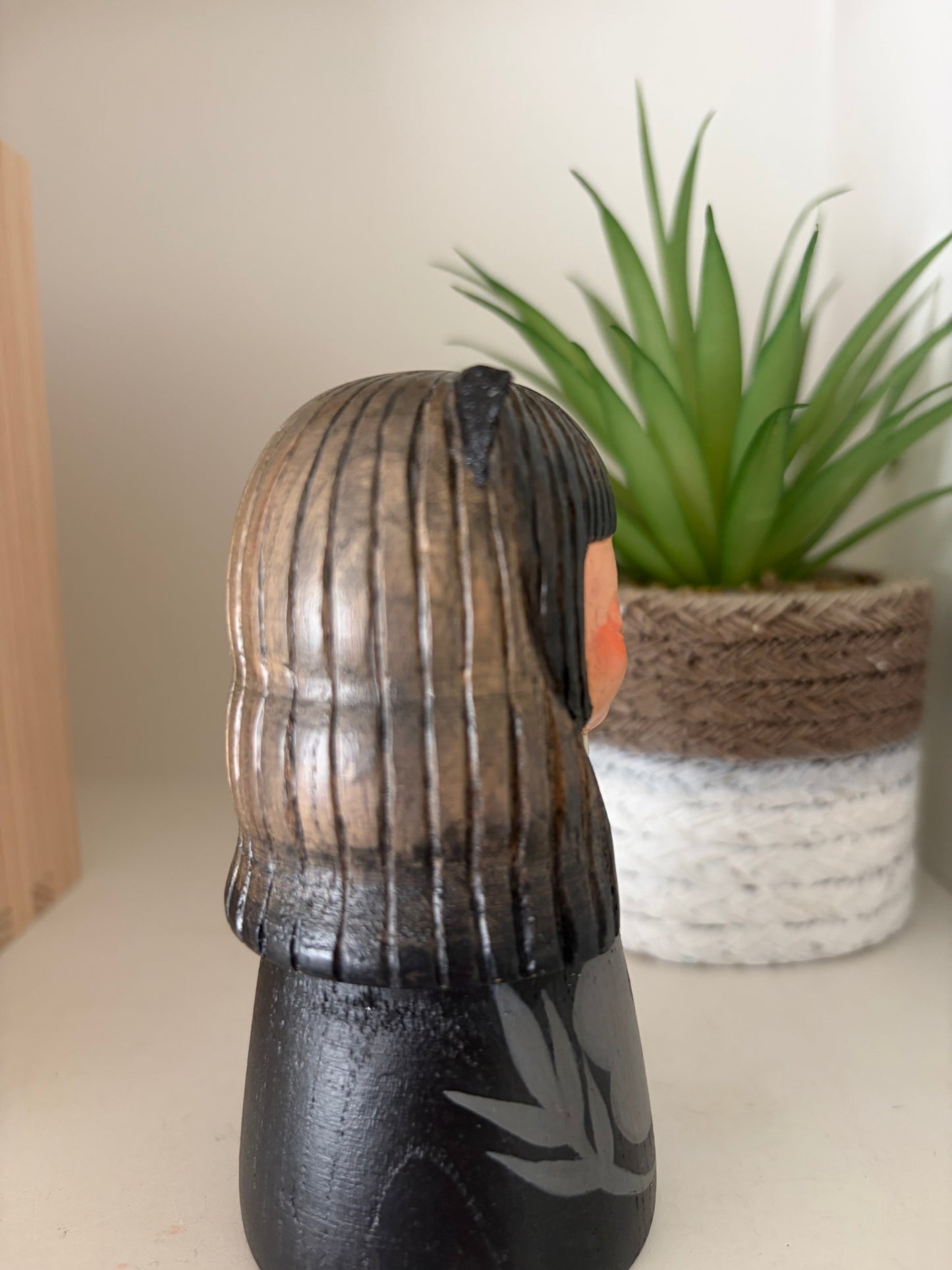 Exclusive one off a kind kokeshi by Nagisa Hirano!