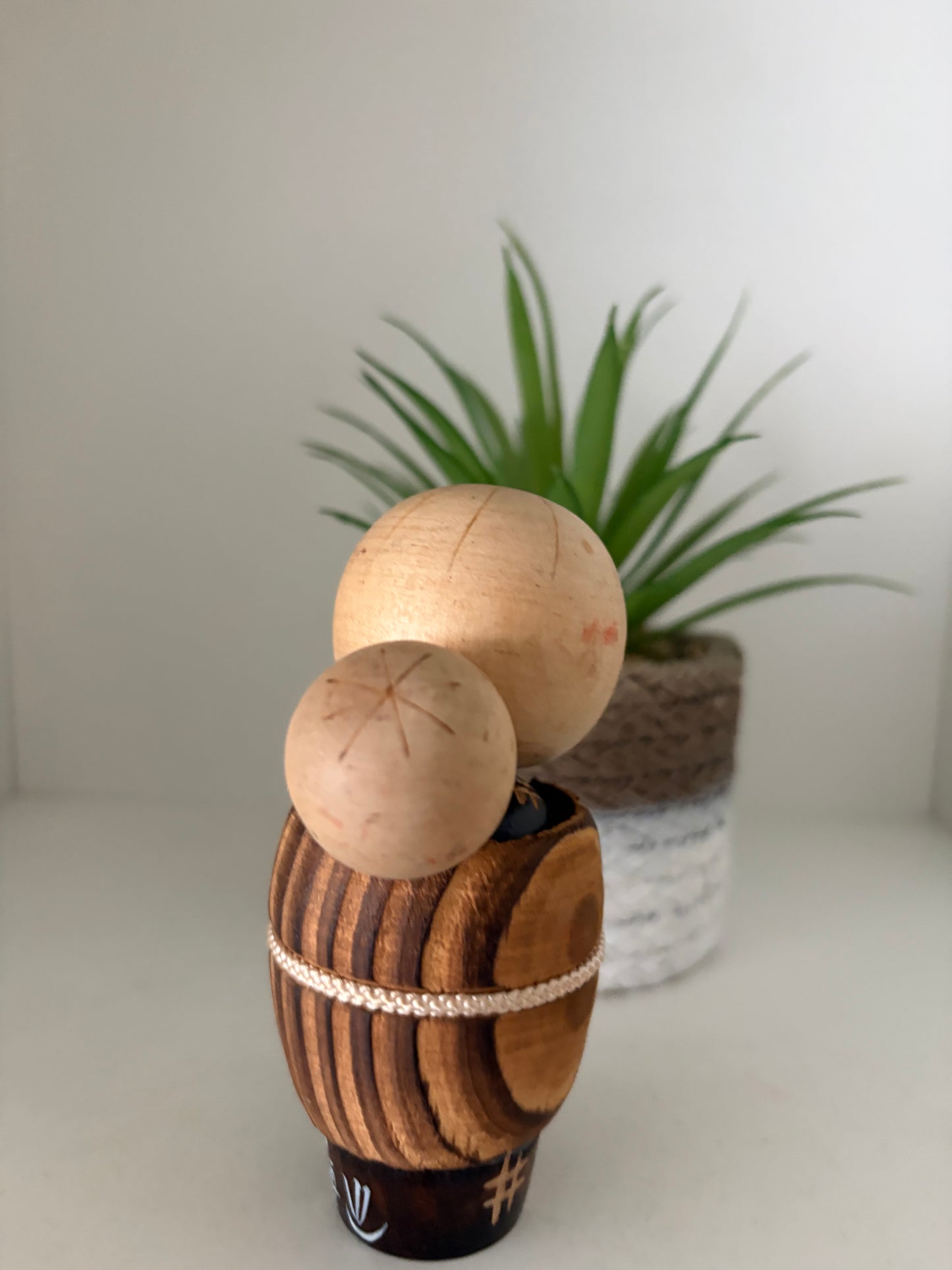 Vintage sosaku kokeshi mother and child.