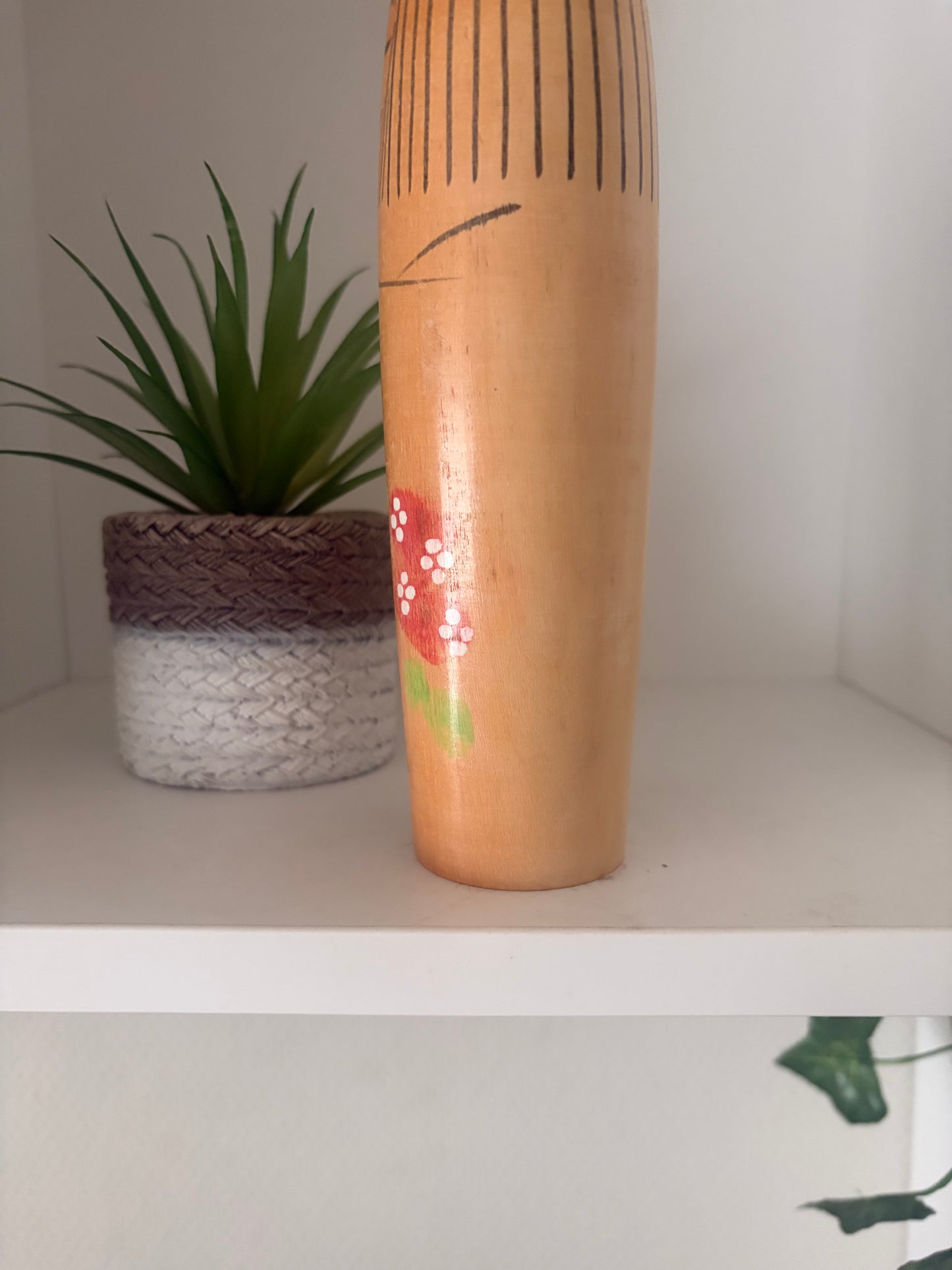 Vintage Sosaku kokeshi by Hogetsu Maruyama