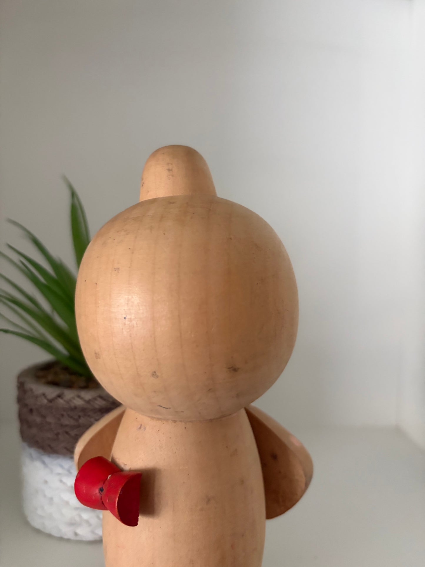 Lovely rare vintage Sosaku kokeshi by Aoki Ryoka (1931-)