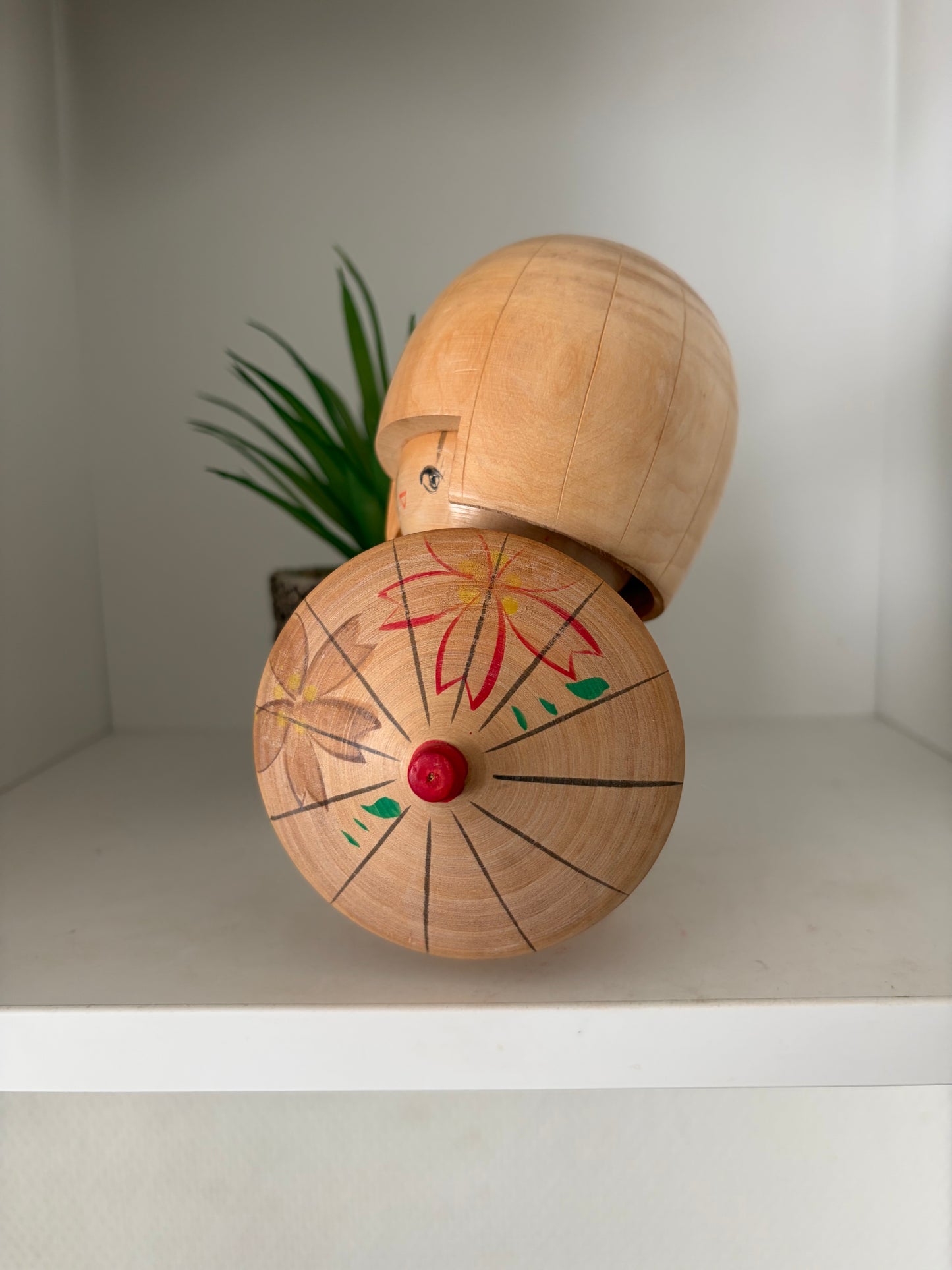 Cute vintage Sosaku kokeshi by Waichi with umbrella