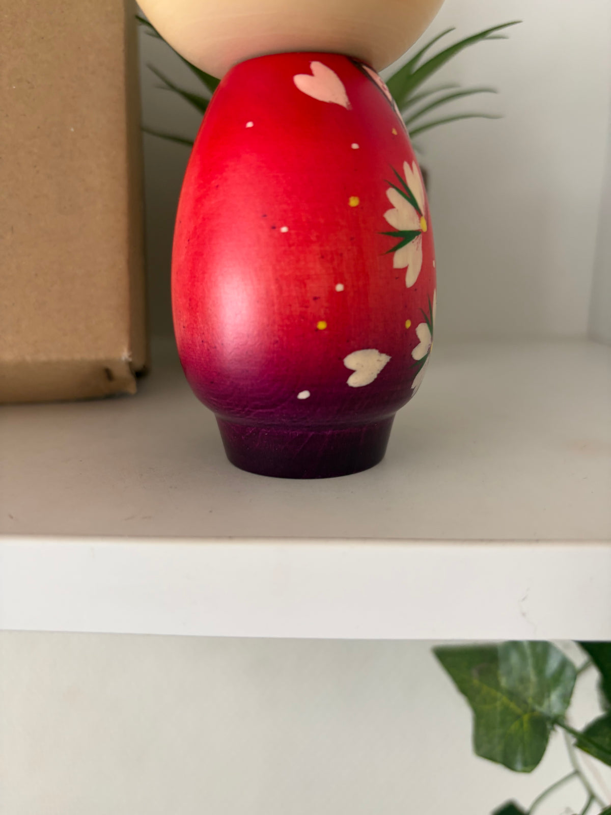 Modern Sosaku kokeshi by Chie Tamura