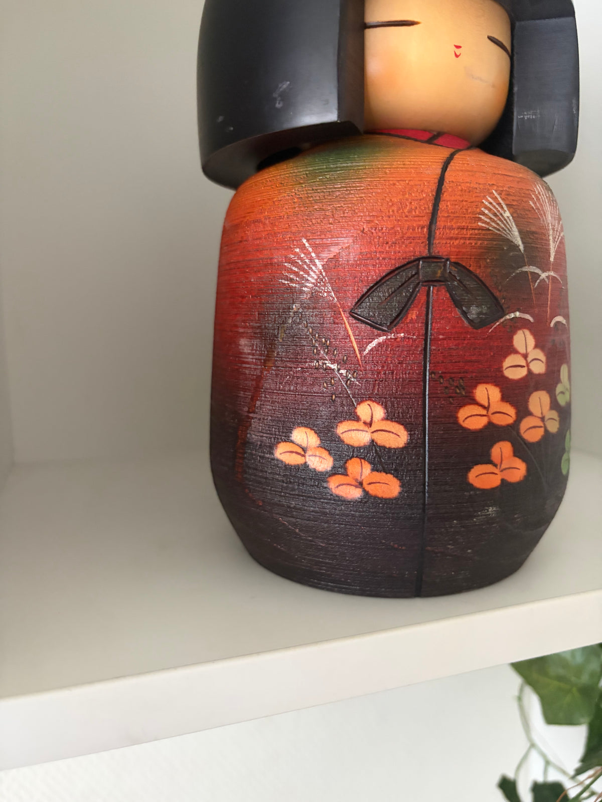 Vintage Gumma kokeshi by Fujikawa Masae (1942-2015)