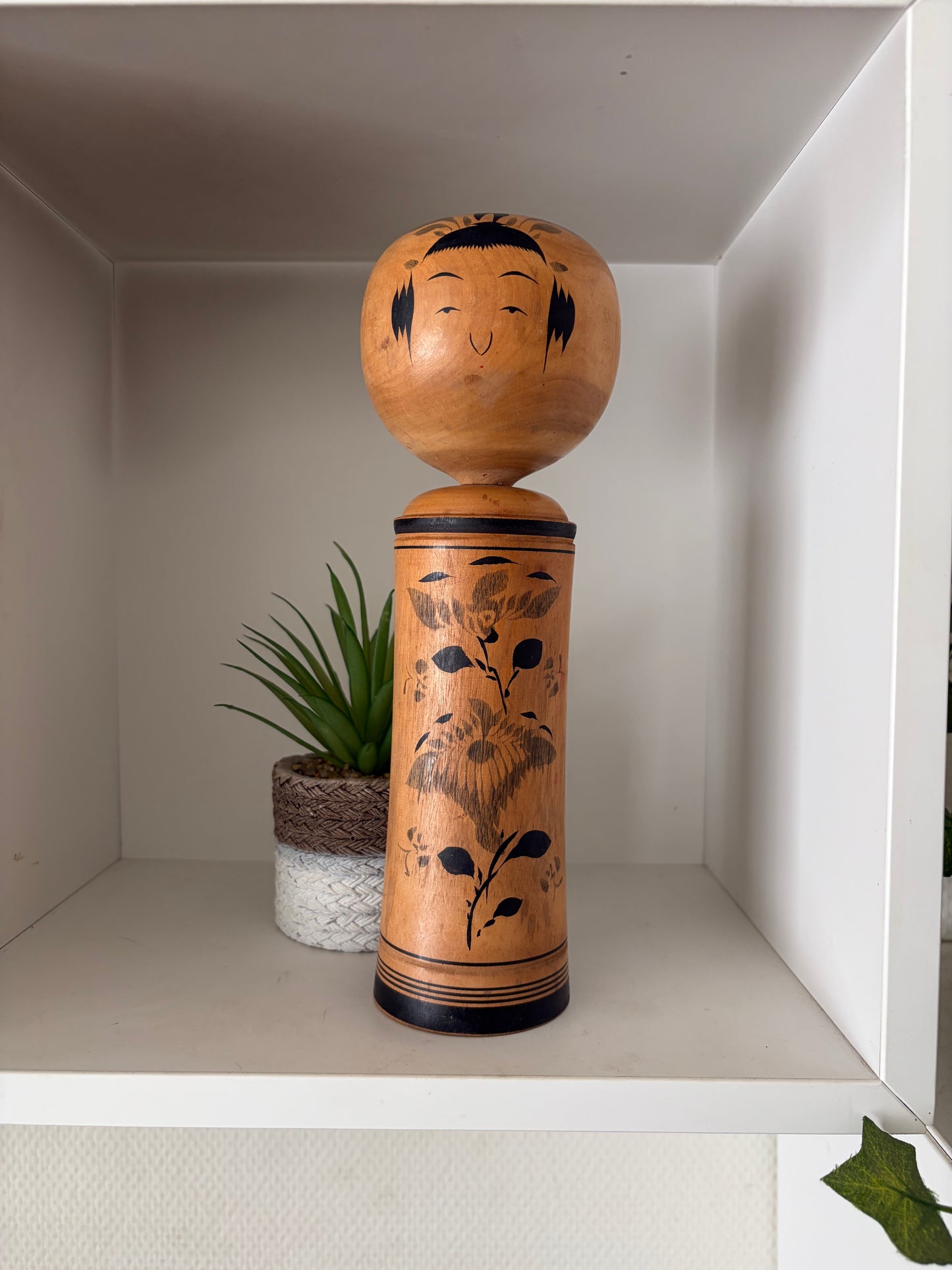 Vintage traditional Monochrome Naruko kokeshi