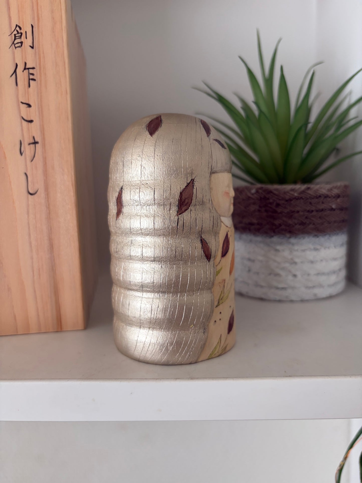 Exclusive one off a kind kokeshi by Nagisa Hirano!